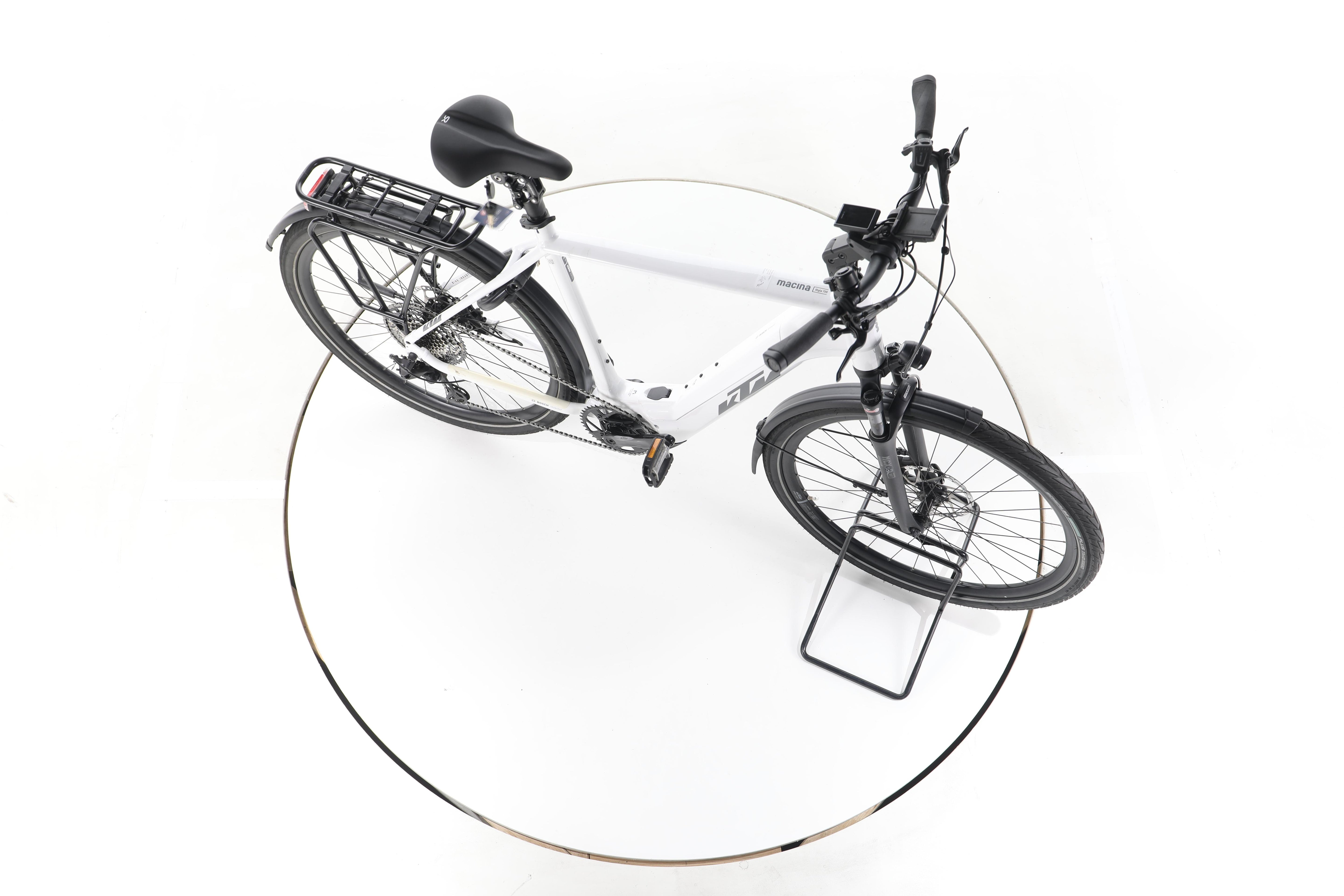 KTM Macina Style 720 Trekking E-Bike - Image 14
