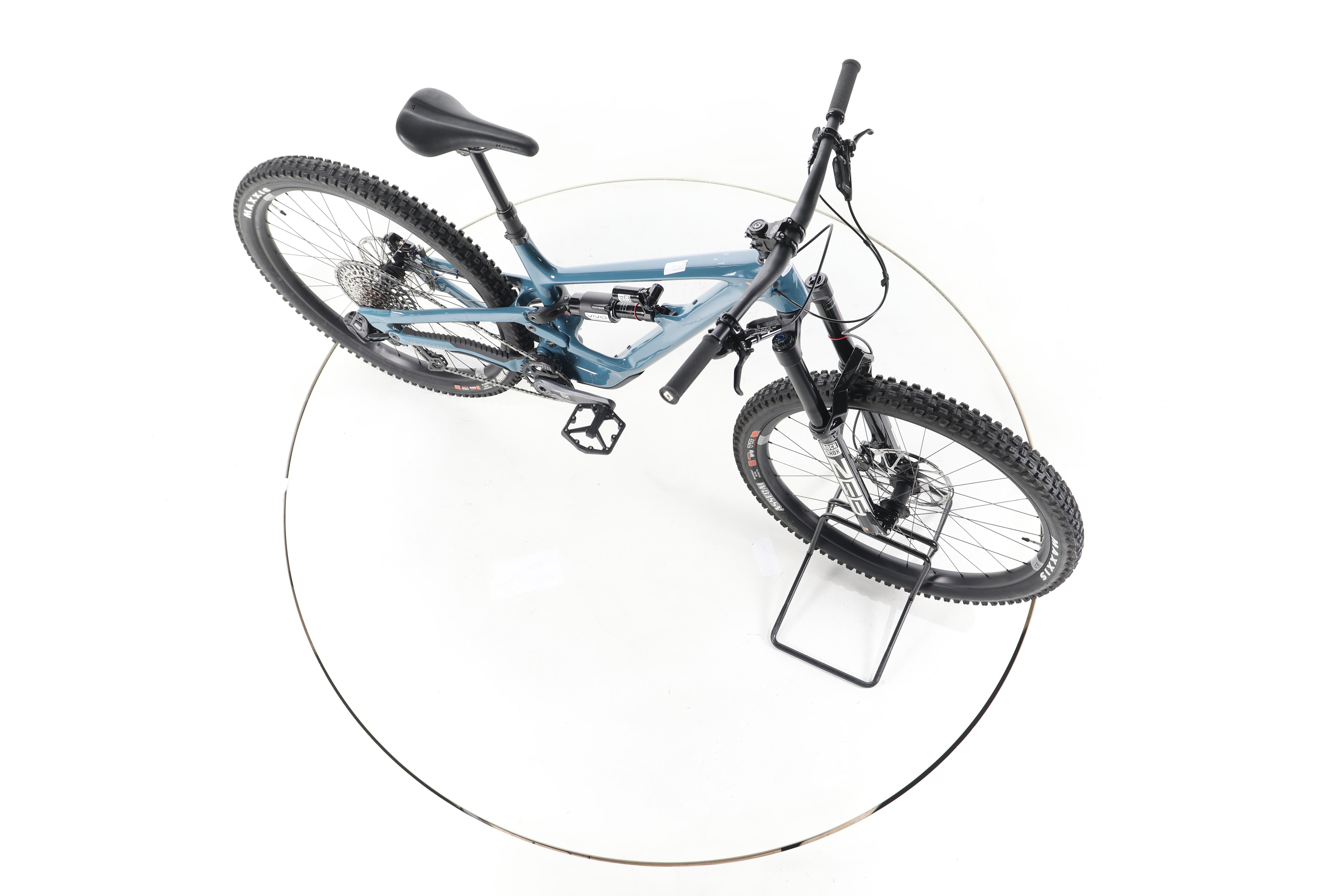 YT CAPRA Core 4 - Image 14