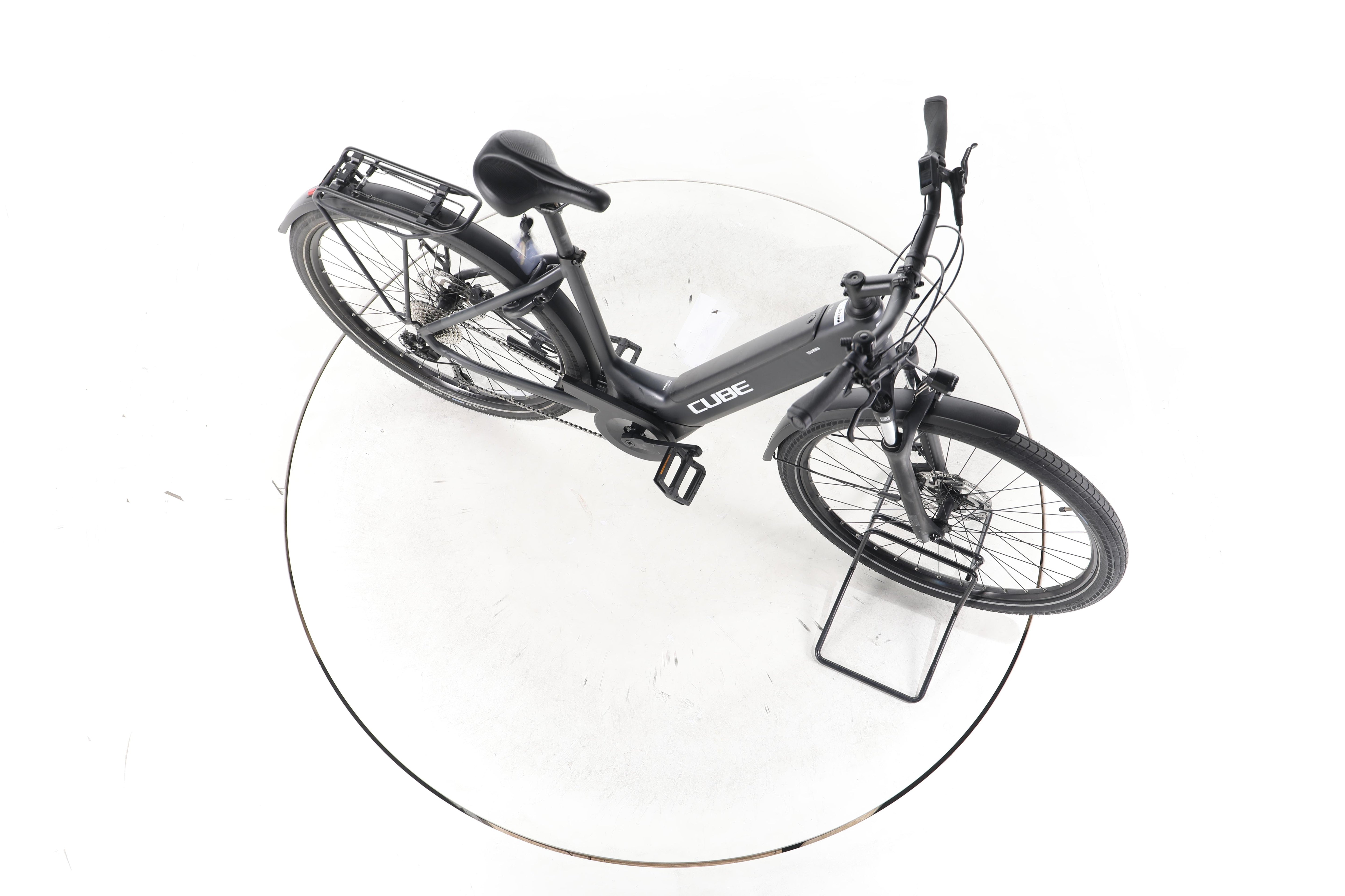 Cube Touring Hybrid ONE Trekking E-Bike Tiefeinsteiger - Image 14
