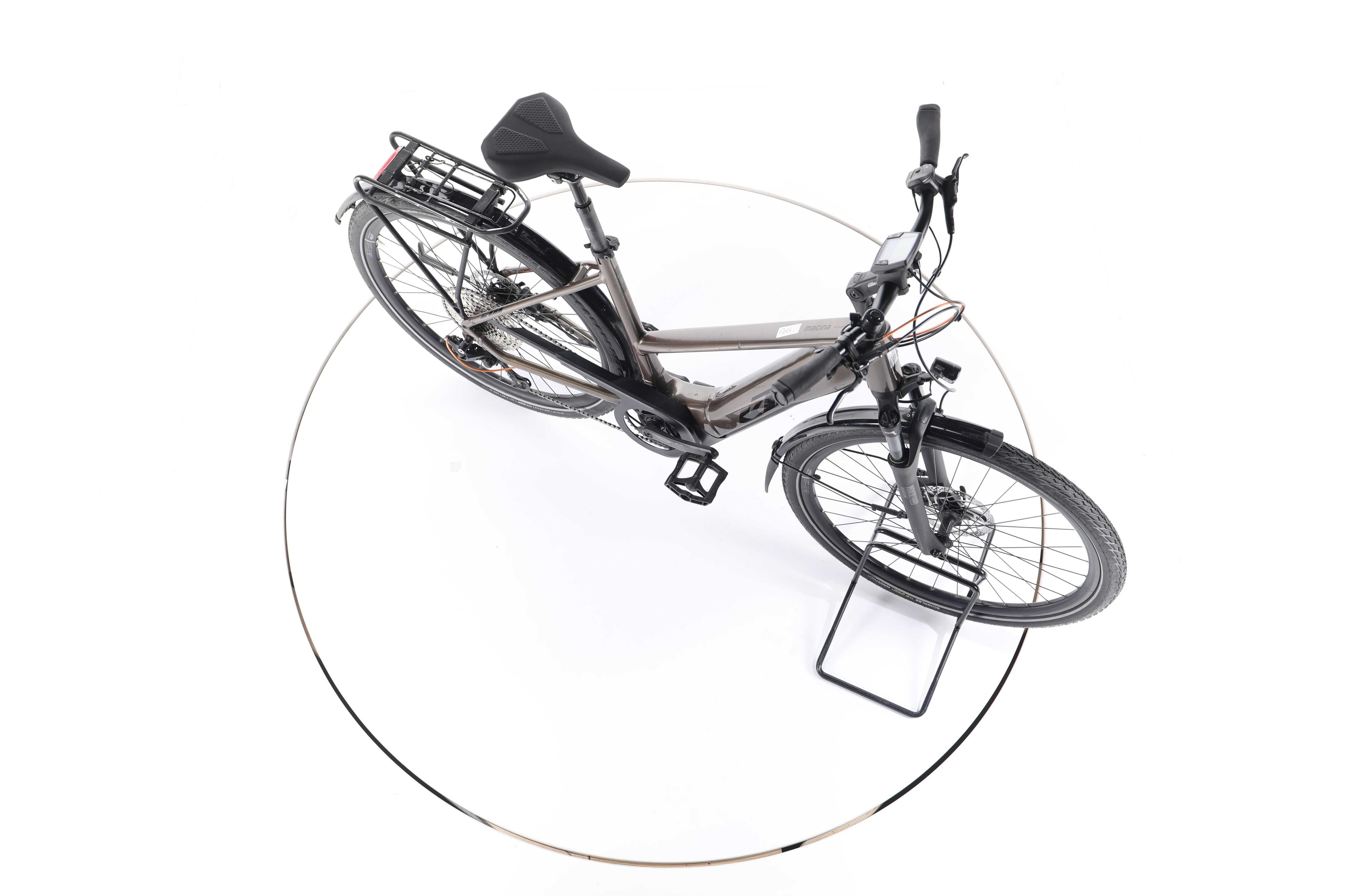 KTM Macina Ultimate Pro Trekking E-Bike - Image 14