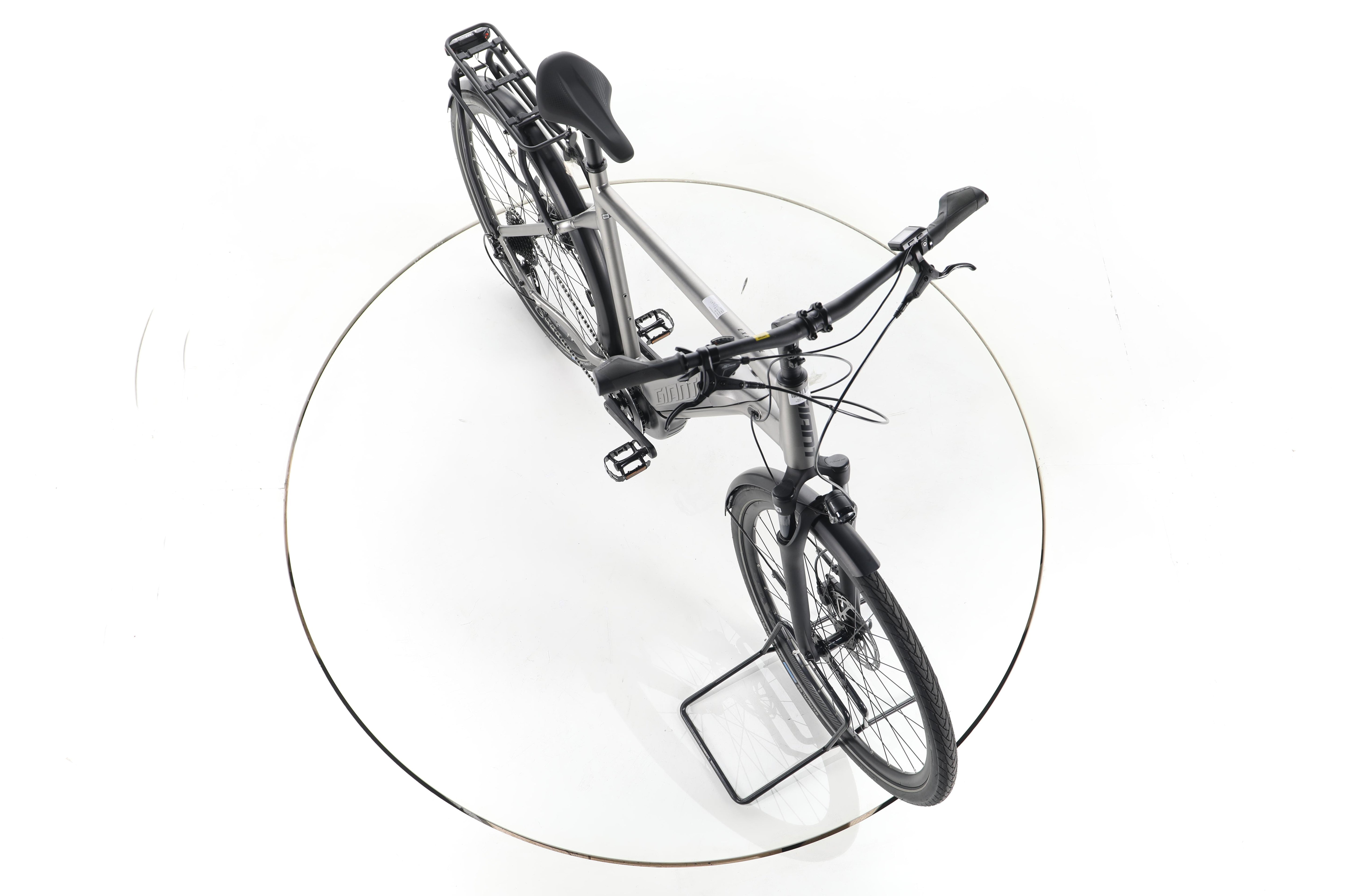 Giant Explore E+ 3 Trekking E-Bike 2024 - Image 15