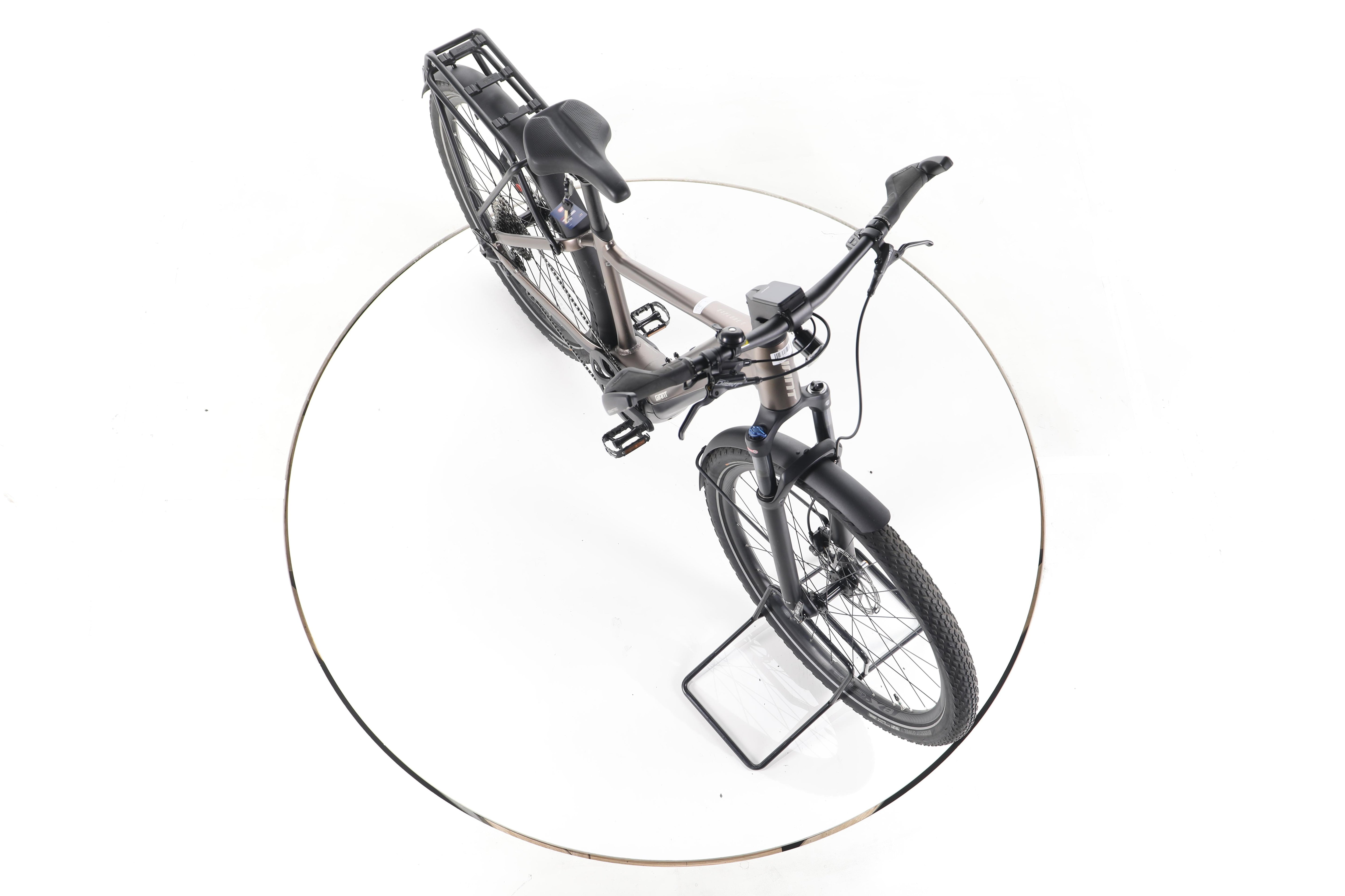 Giant Explore E+ Pro 1 Trekking E-Bike - Image 15