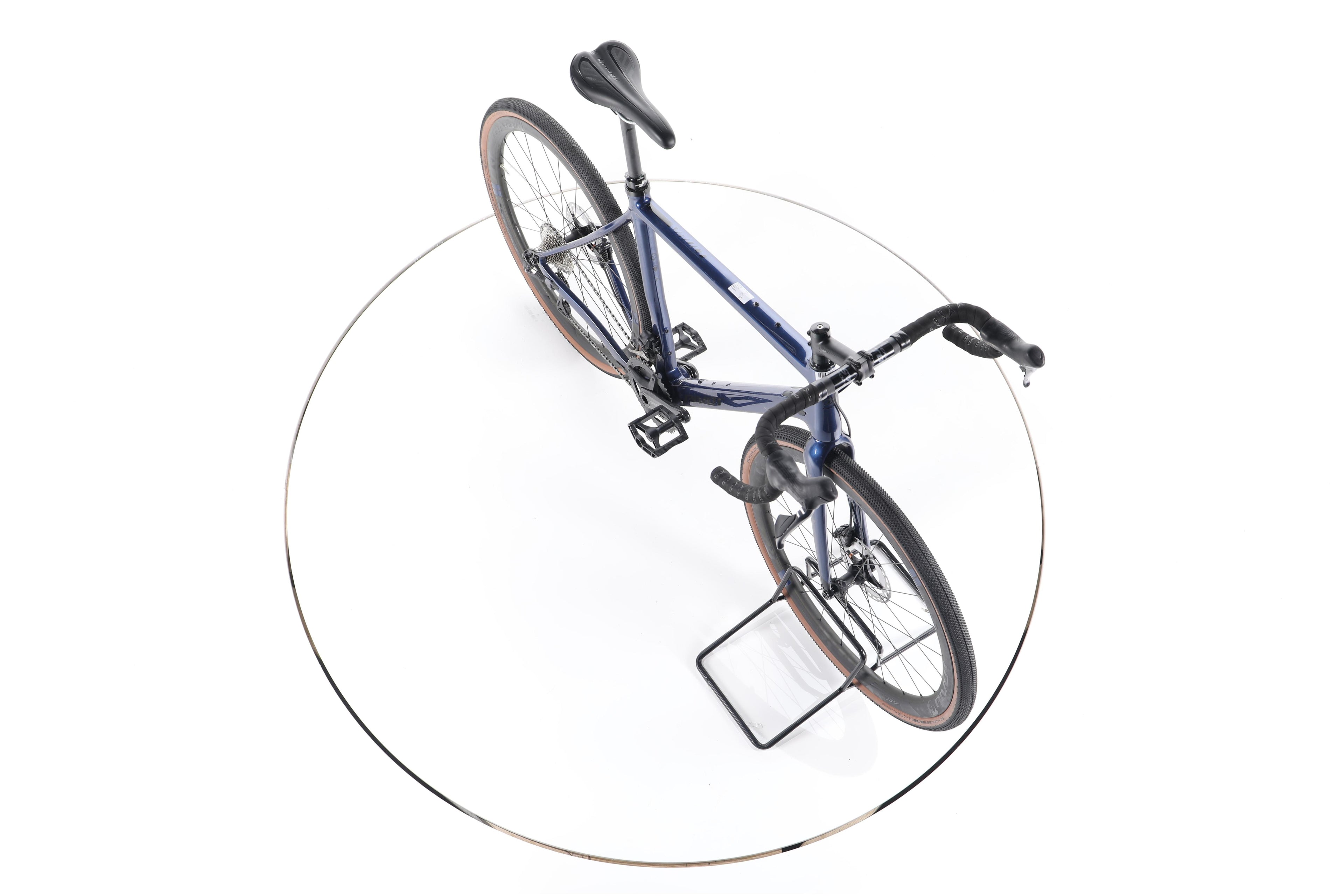 Pivot Cycles Vault Di2 - Image 15