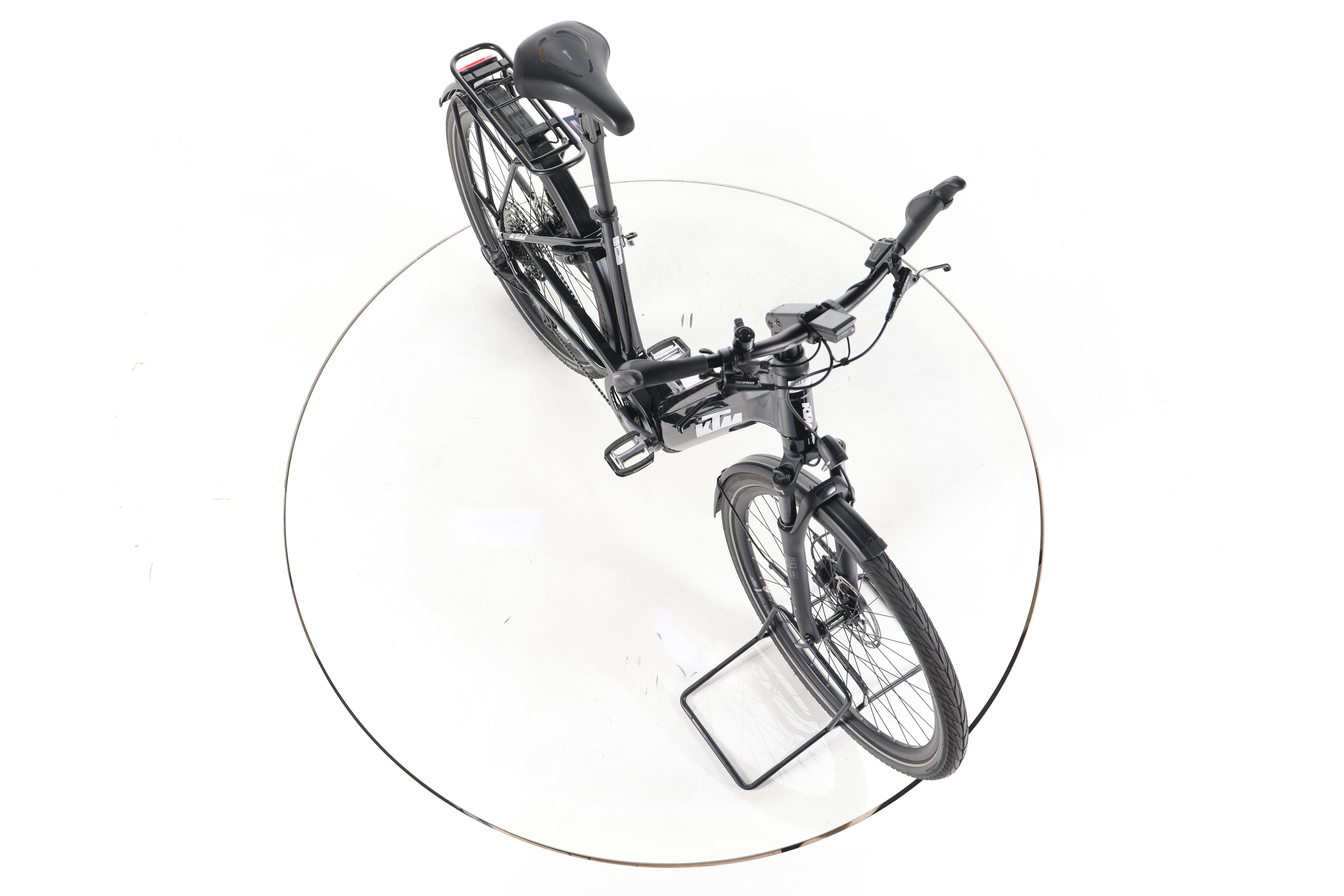 KTM MACINA Premium Trekking E-Bike Tiefeinsteiger - Image 15