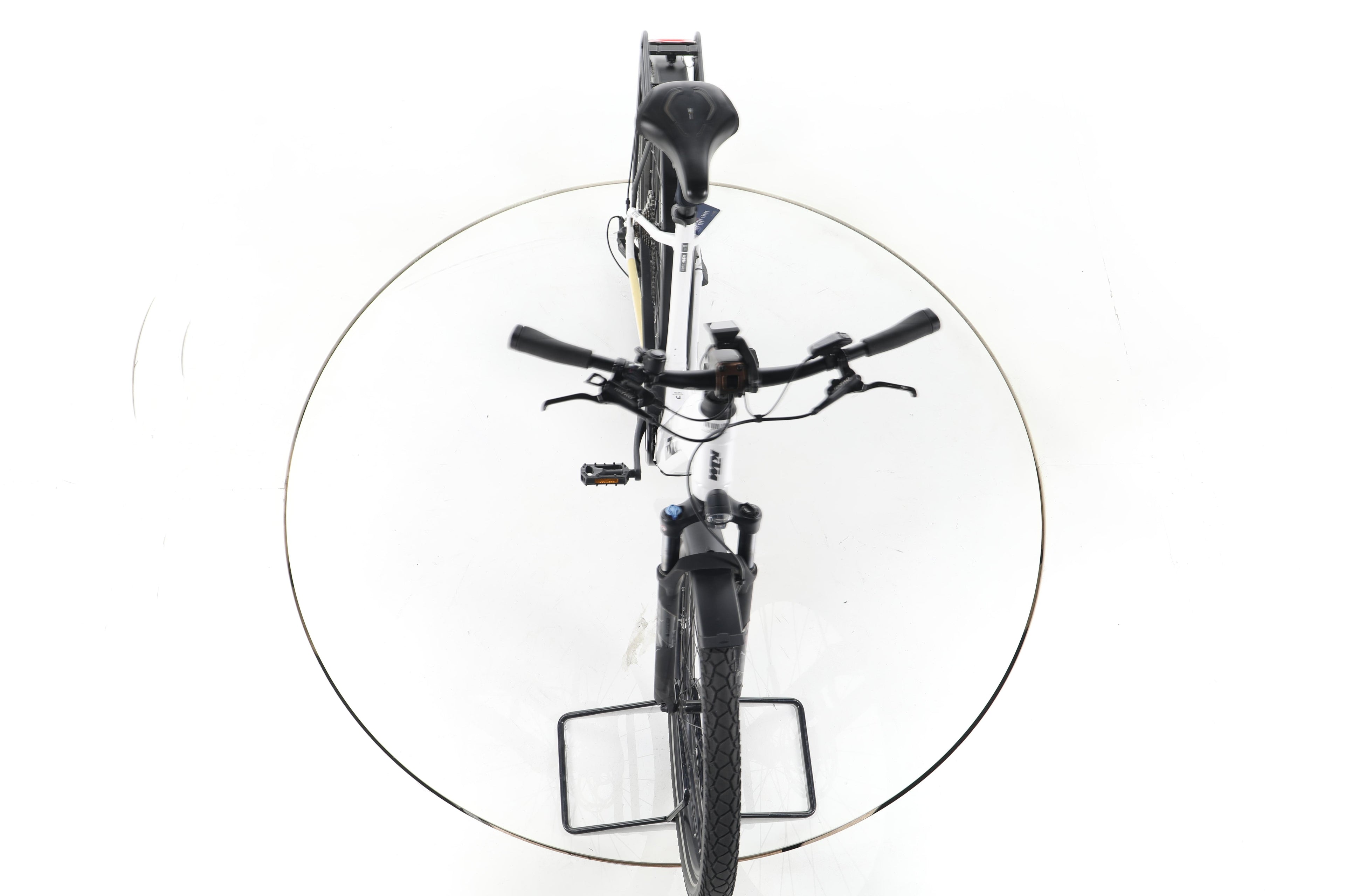 KTM Macina Gran Pro Trekking E-Bike Tiefeinsteiger - Image 16