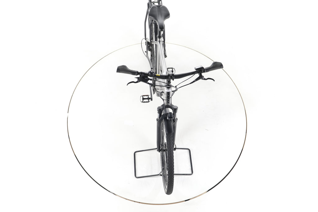 Giant Explore E+ 3 Trekking E-Bike - Image 16