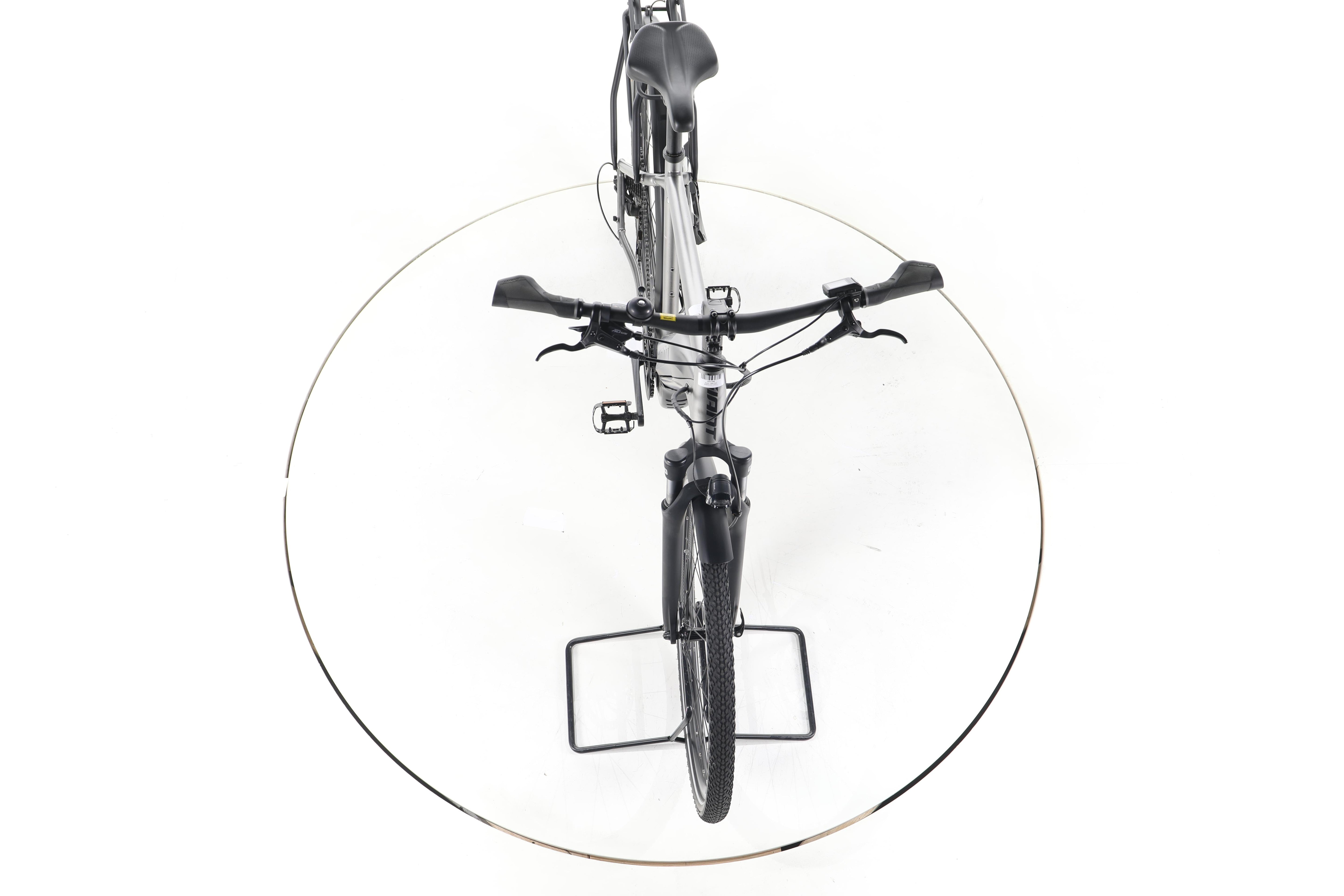 Giant Explore E+ 3 Trekking E-Bike - Image 16