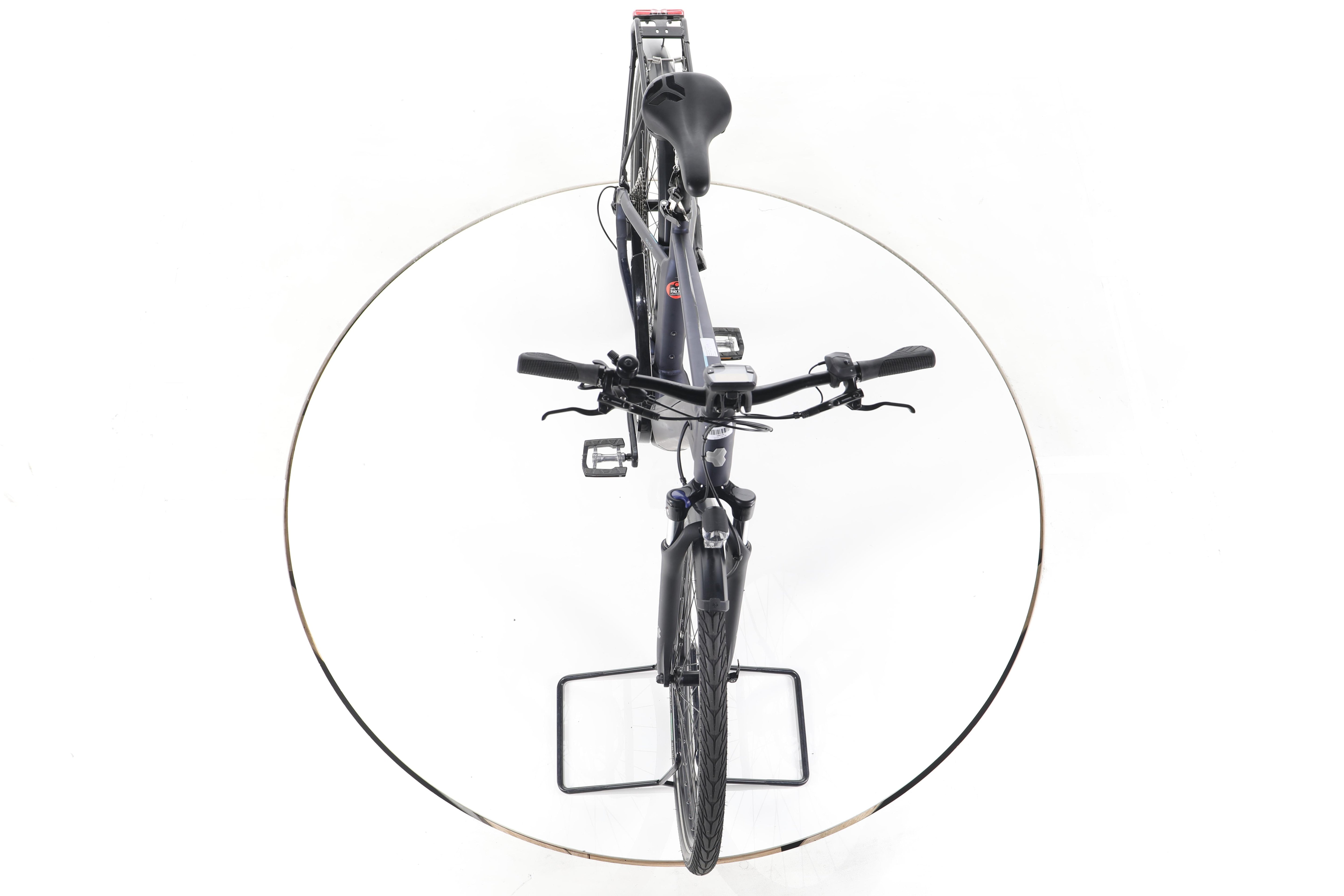 Carver Route E.420 Trekking E-Bike - Image 16