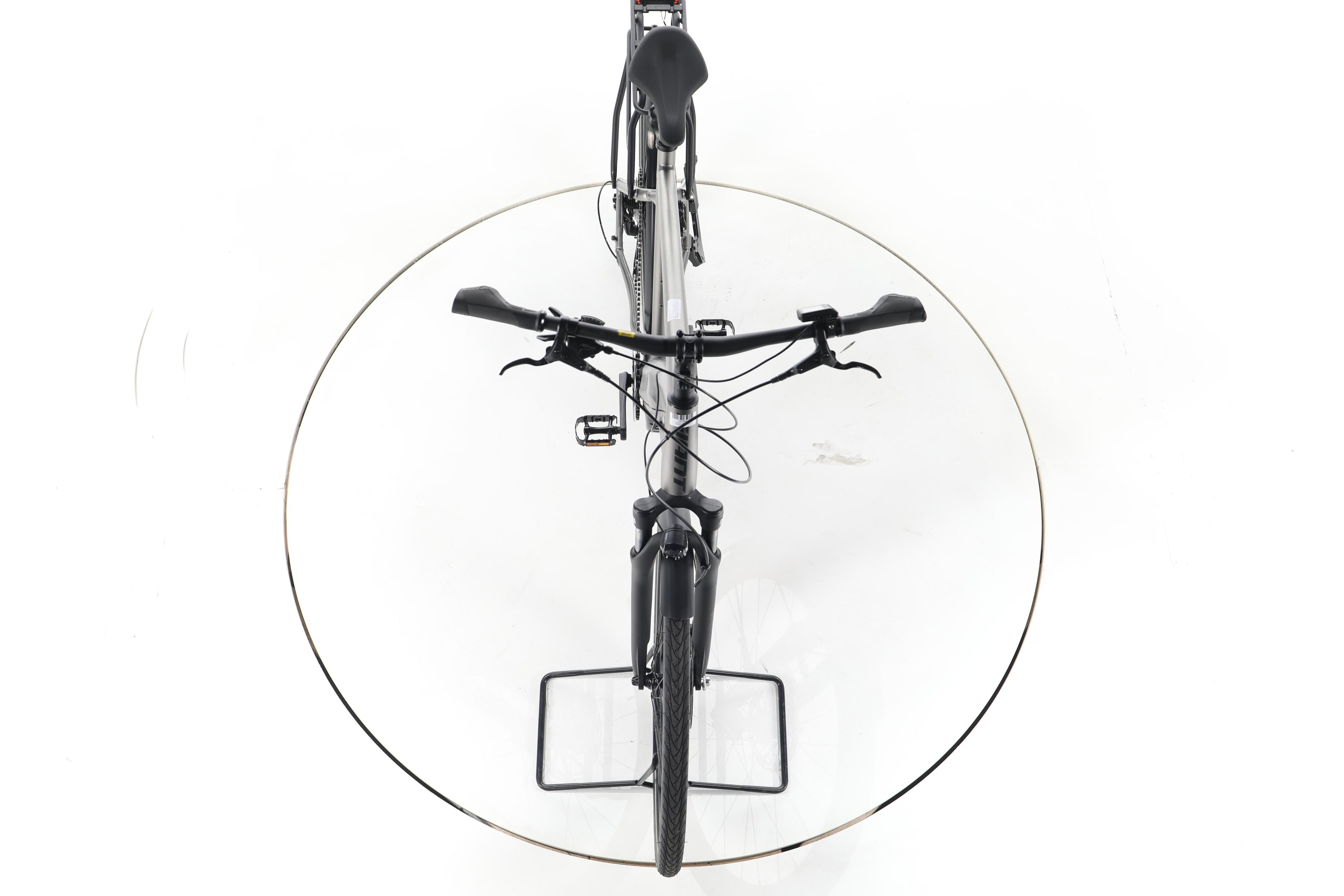 Giant Explore E+ 3 Trekking E-Bike 2024 - Image 16