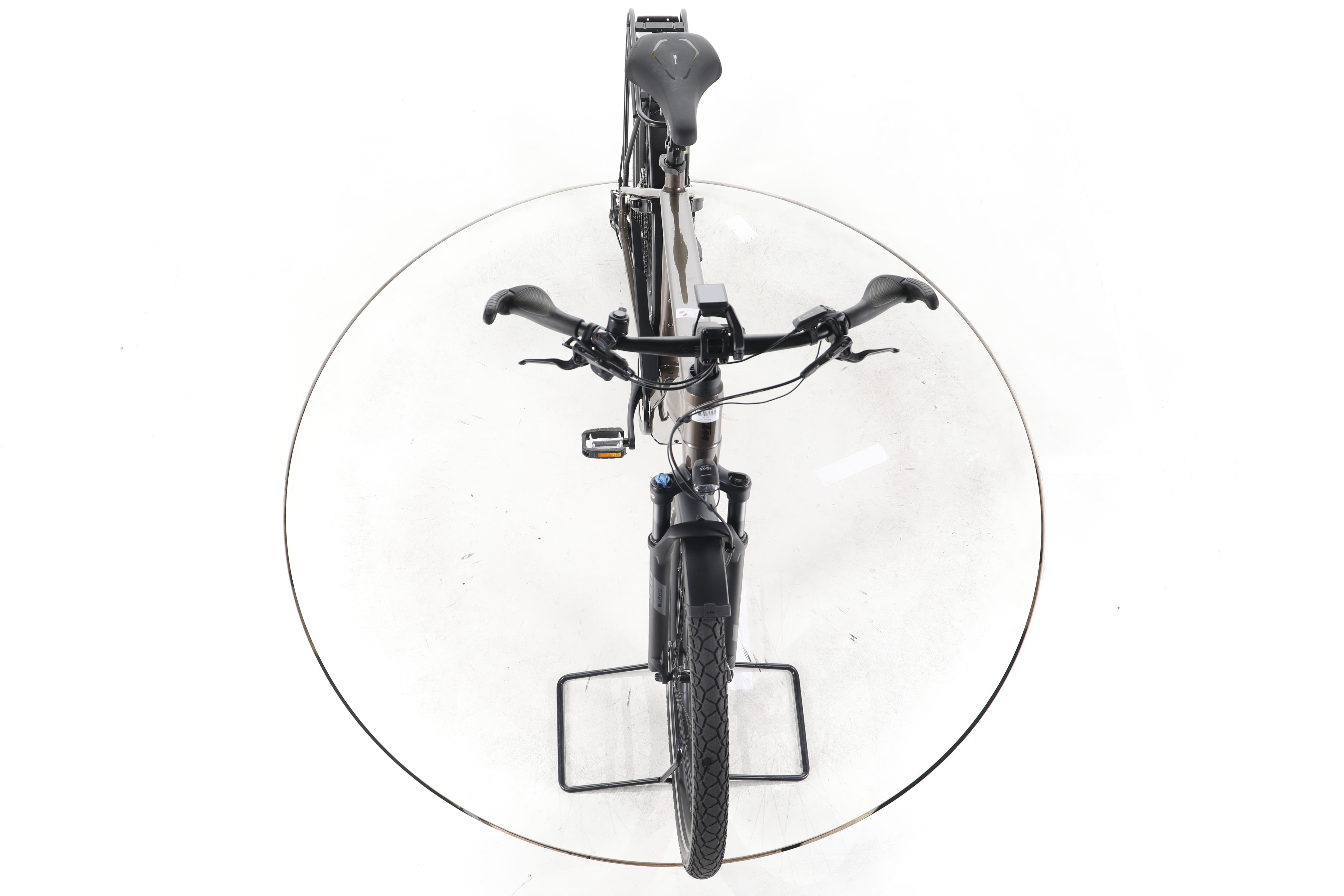 KTM Macina Gran 710 Trekking E-Bike - Image 16