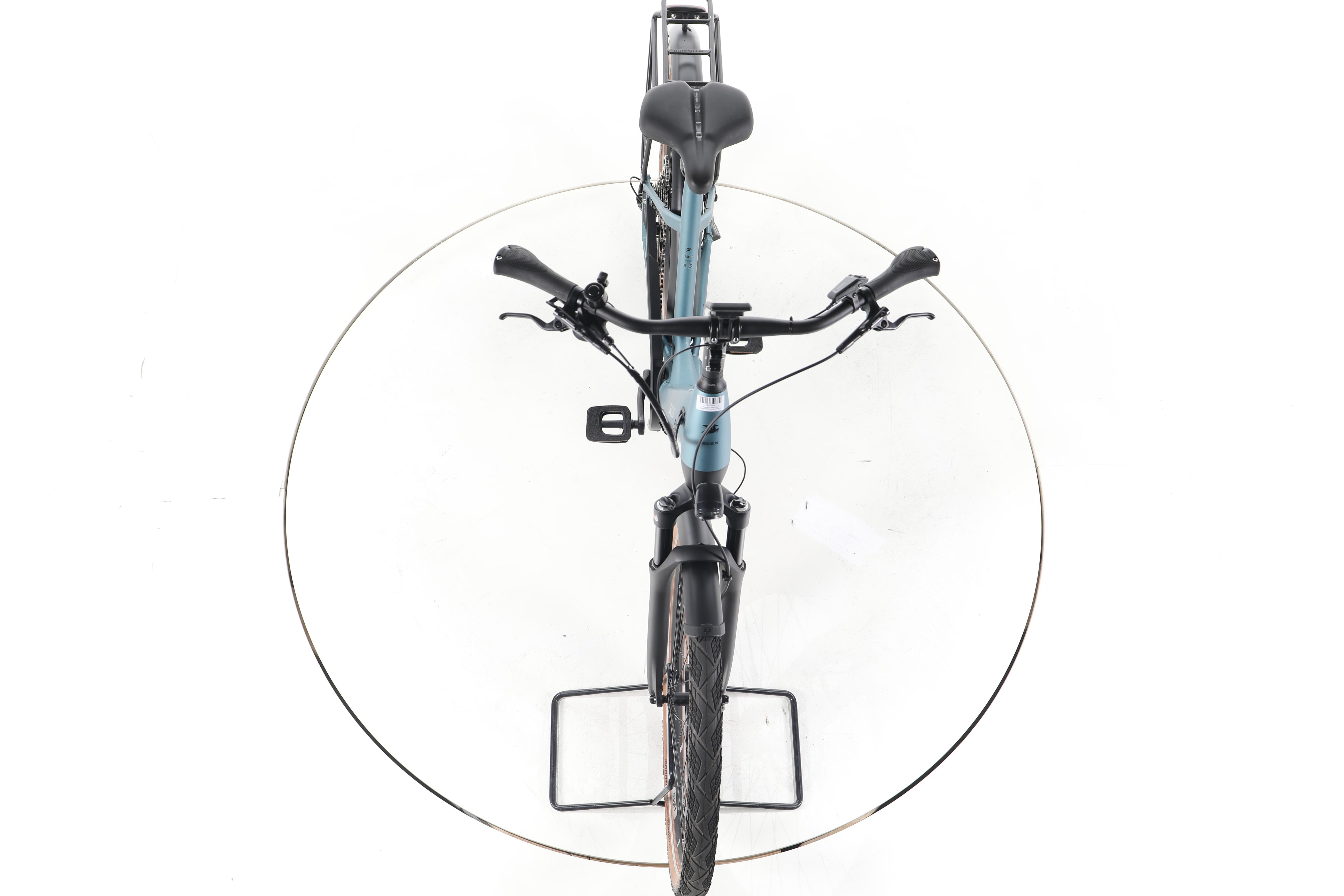 Pegasus Premio EVO Lite Trekking E-Bike Tiefeinsteiger - Image 16