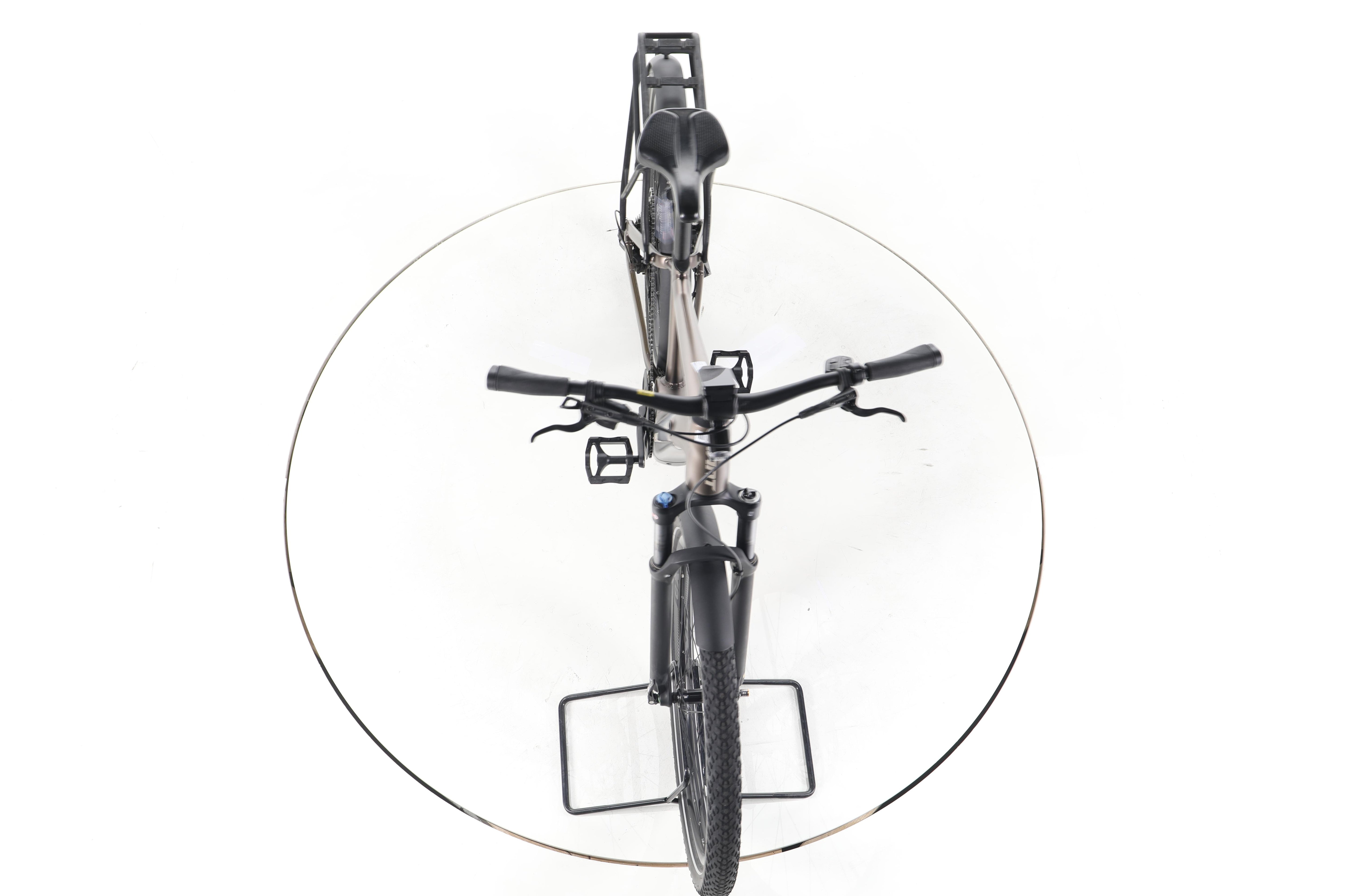 Giant Explore E+ Pro 1 Trekking E-Bike - Image 16