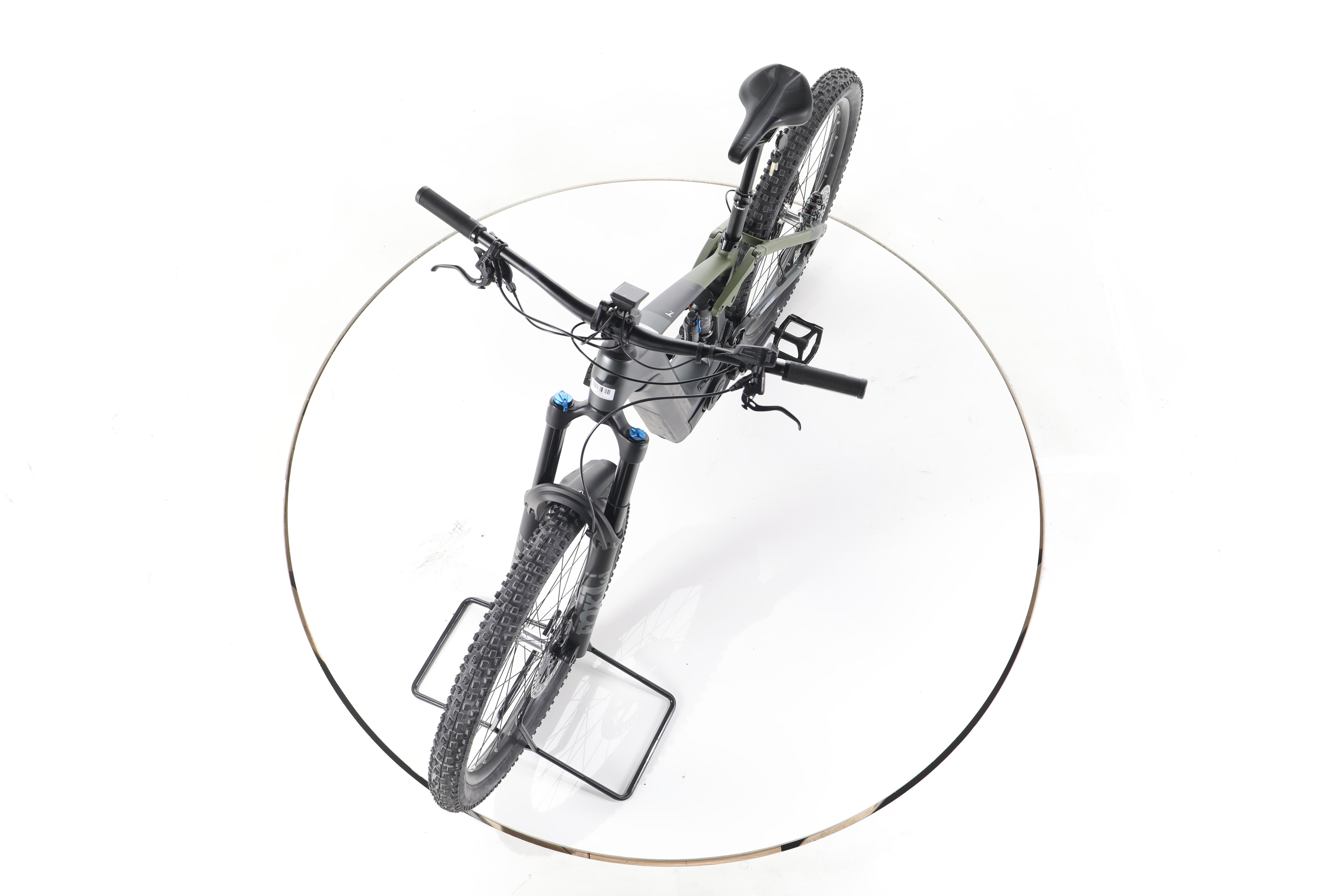 Cube Stereo Hybrid 160 HPC TM flash E-Bike Fully Carbon - Image 17