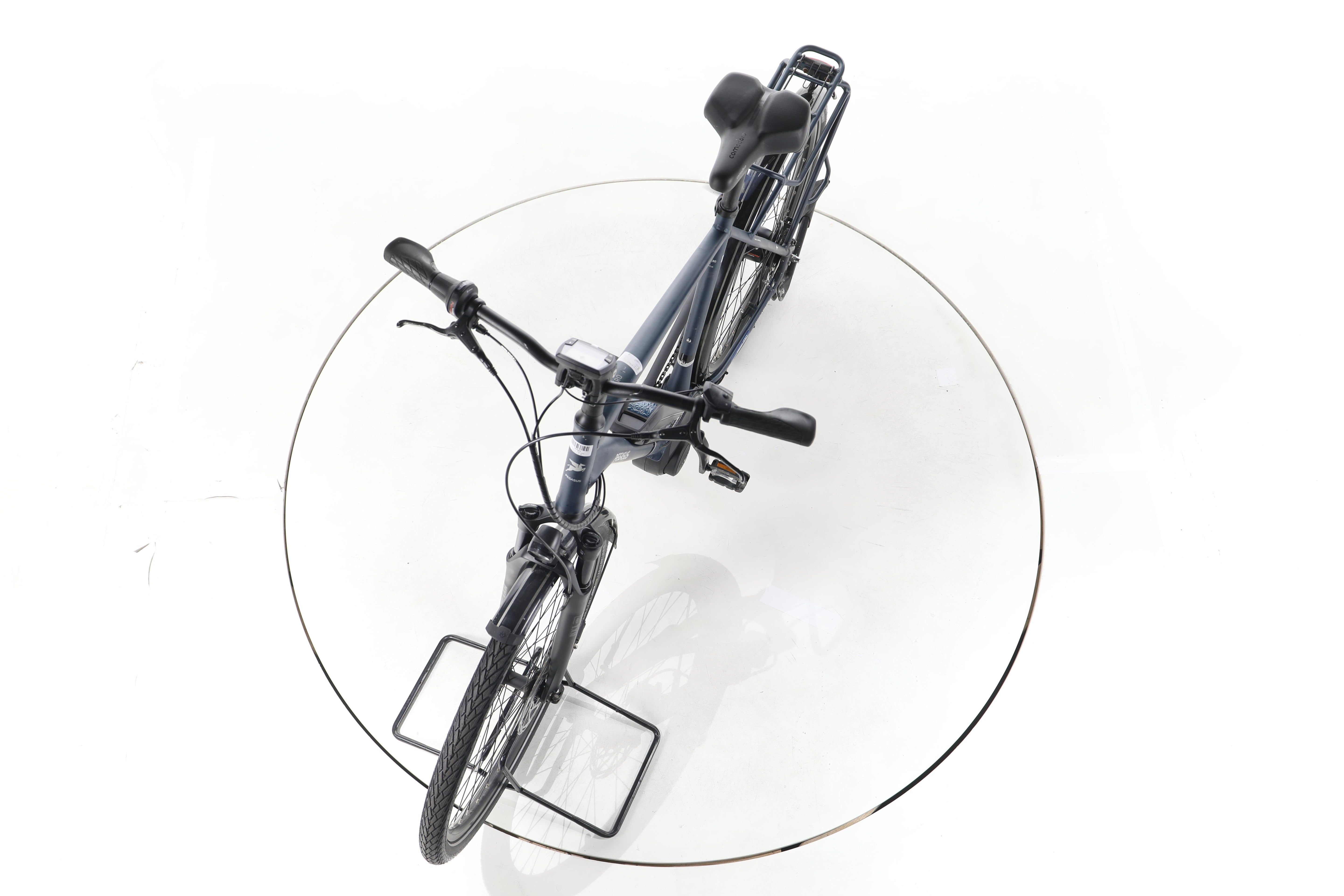 Pegasus Solero E Trekking E-Bike - Image 17