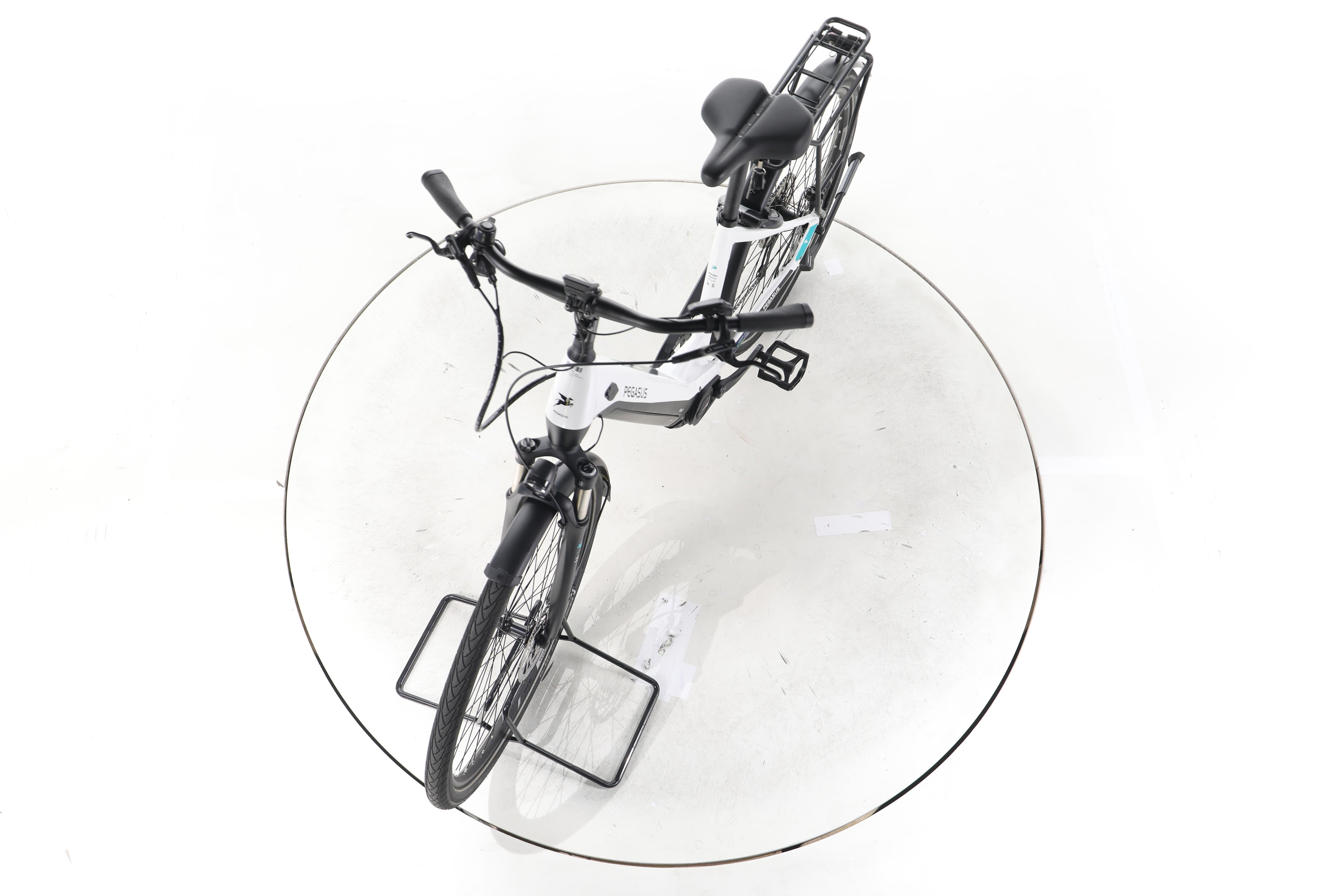 Pegasus Premio Evo 10 Lite Trekking E-Bike Tiefeinsteiger - Image 17