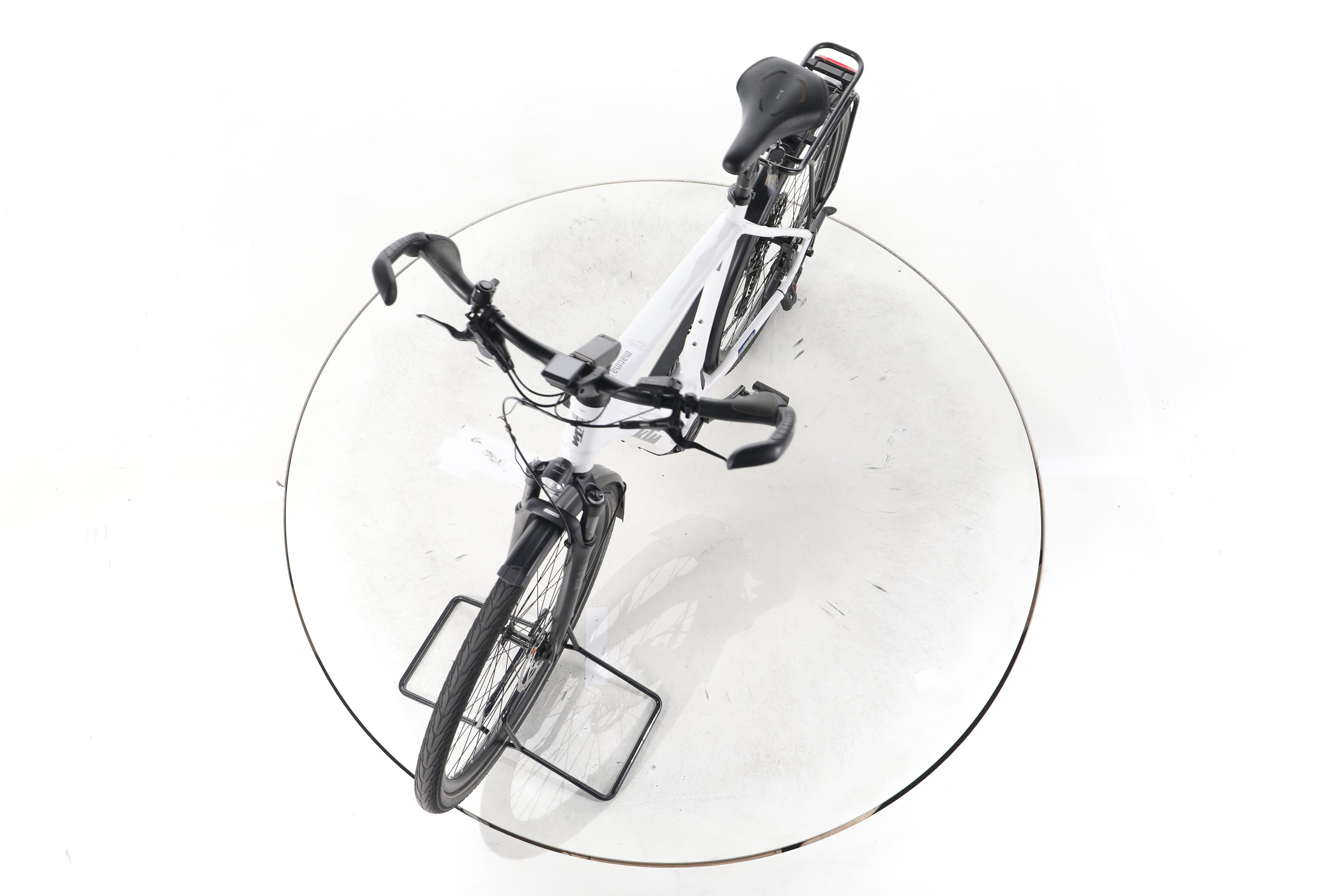 KTM Macina Style 720 Trekking E-Bike - Image 17