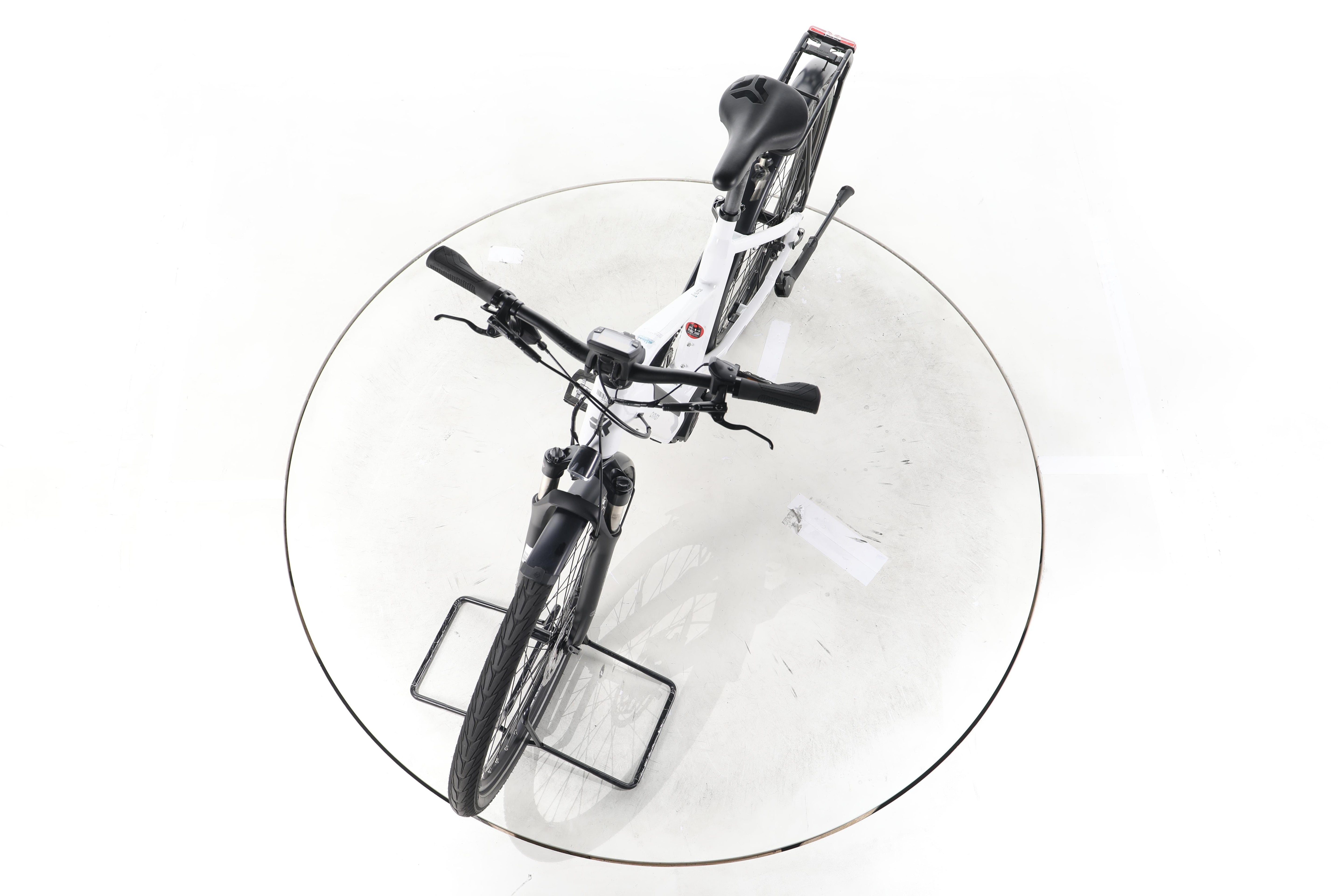 Carver Route E.510 Trekking E-Bike - Image 17