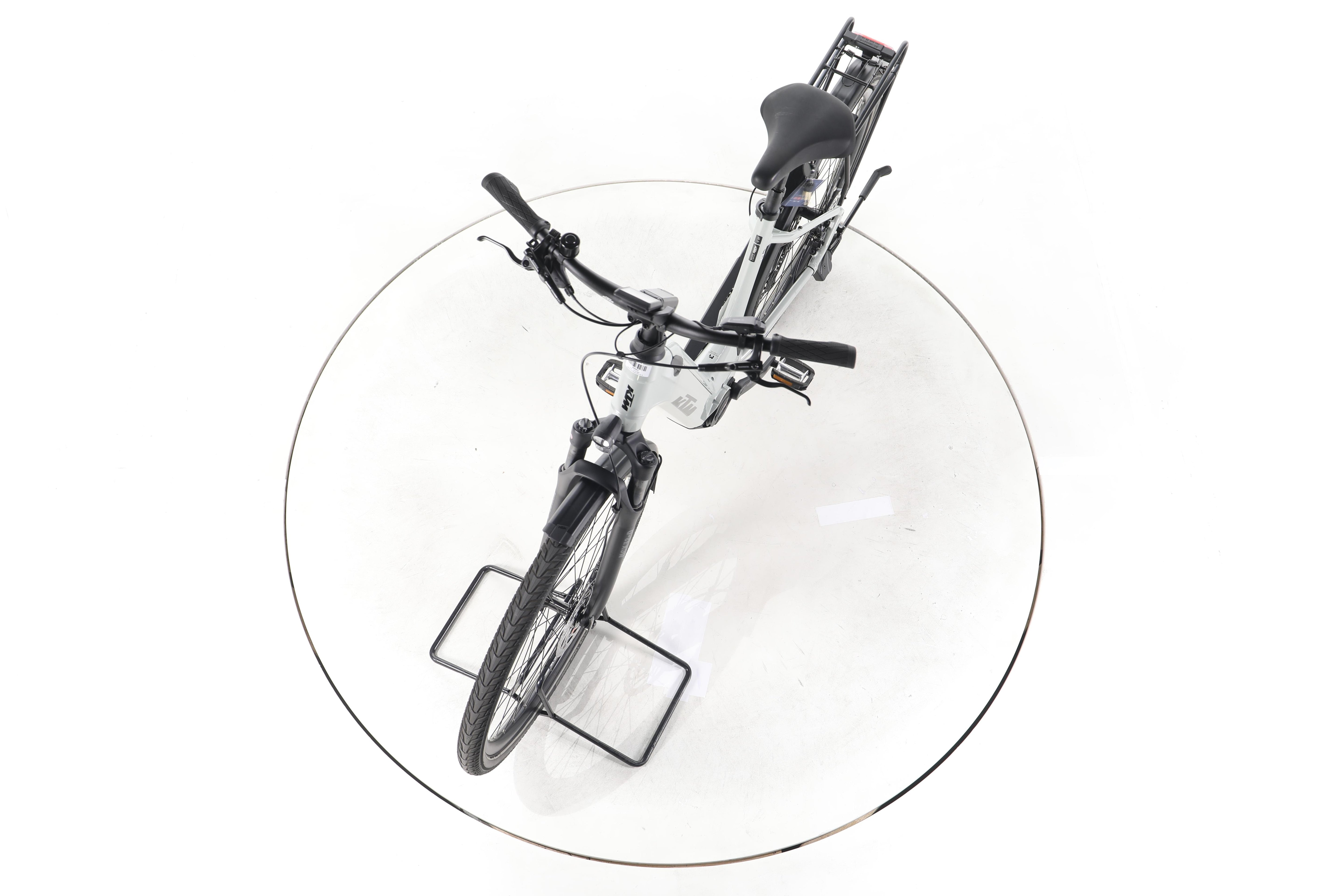 KTM Macina Ultimate Pro Trekking E-Bike Tiefeinsteiger - Image 17