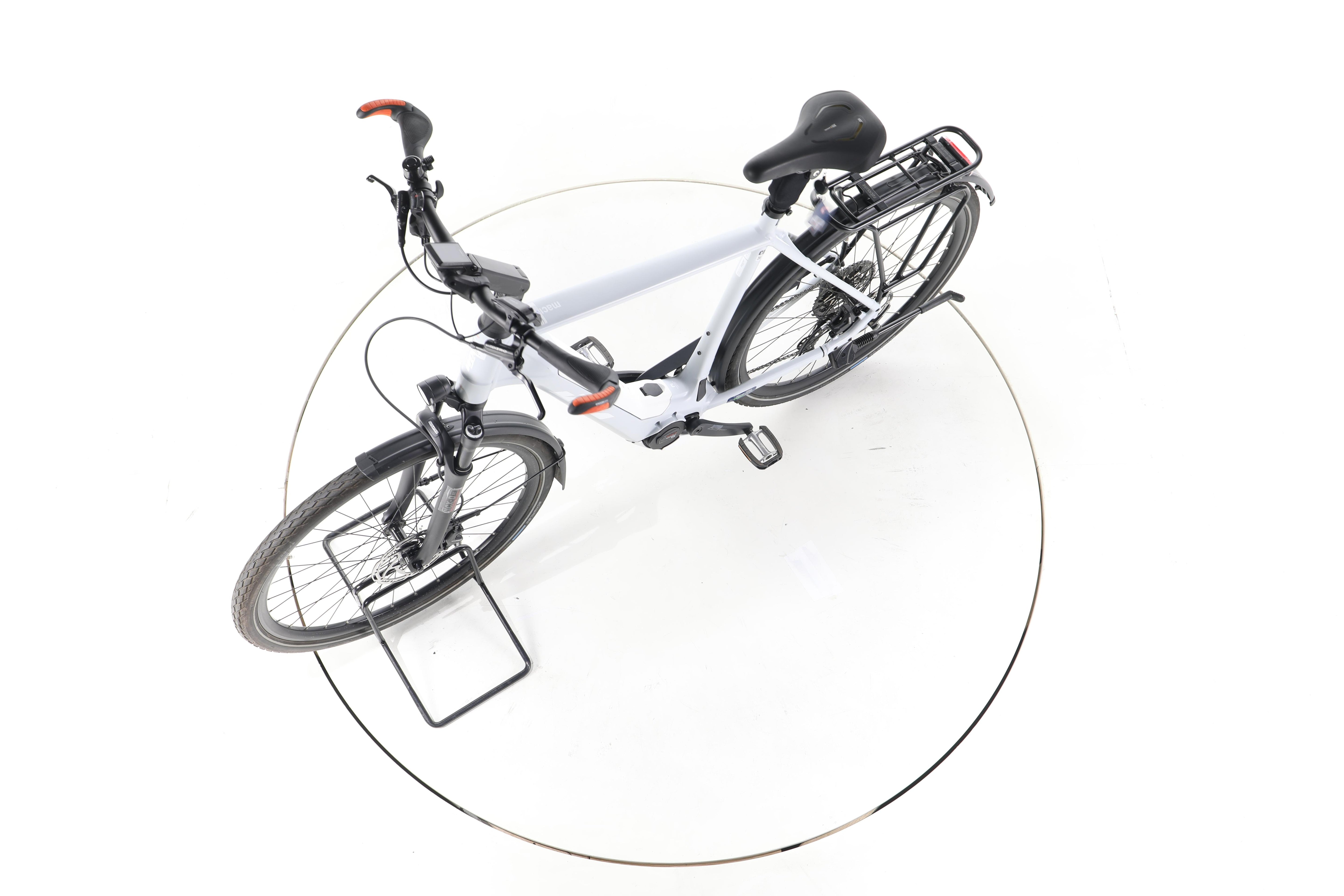 KTM Macina Style Pro Trekking E-Bike - Image 18