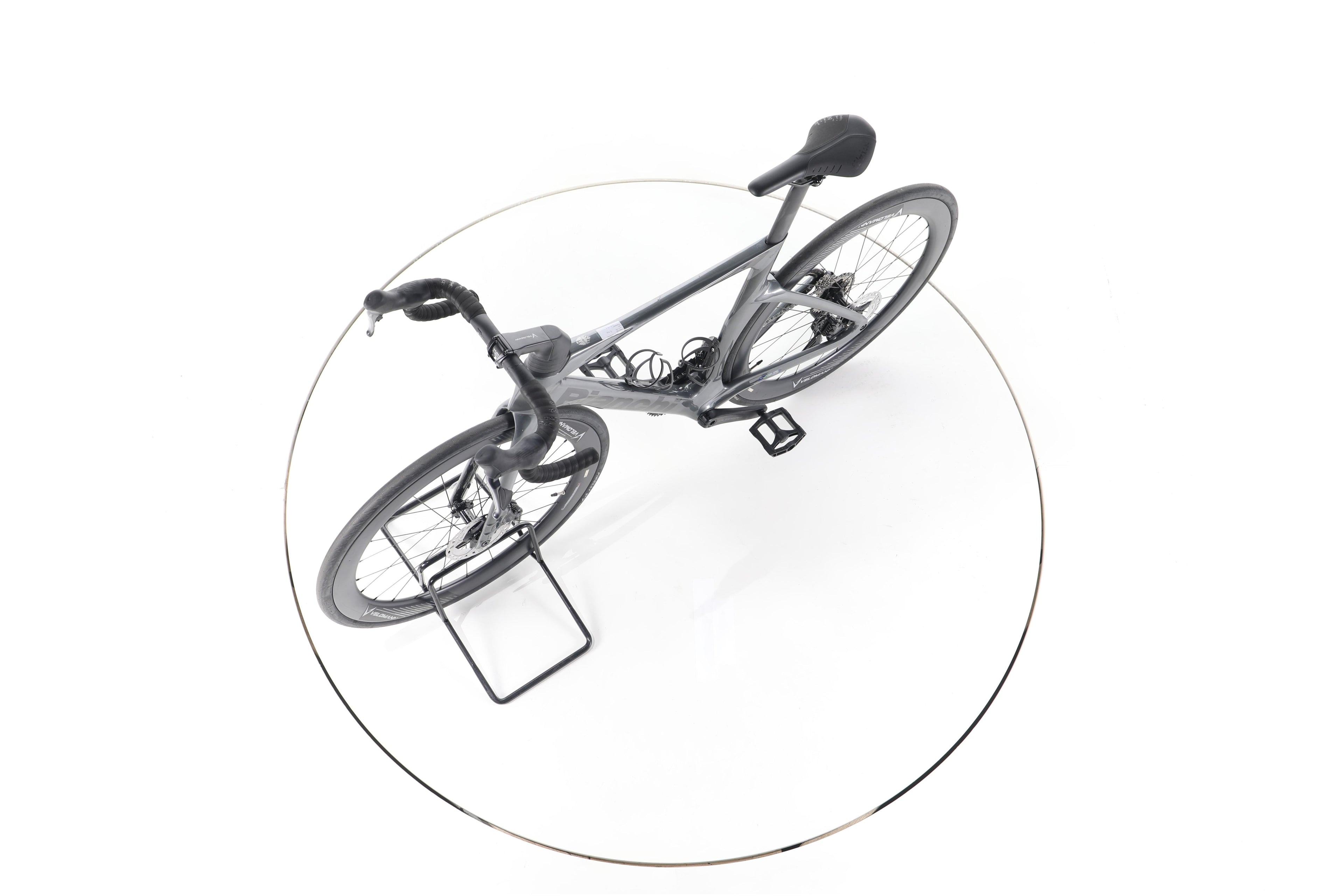 Bianchi Oltre Comp Ultegra Di2 - Image 18