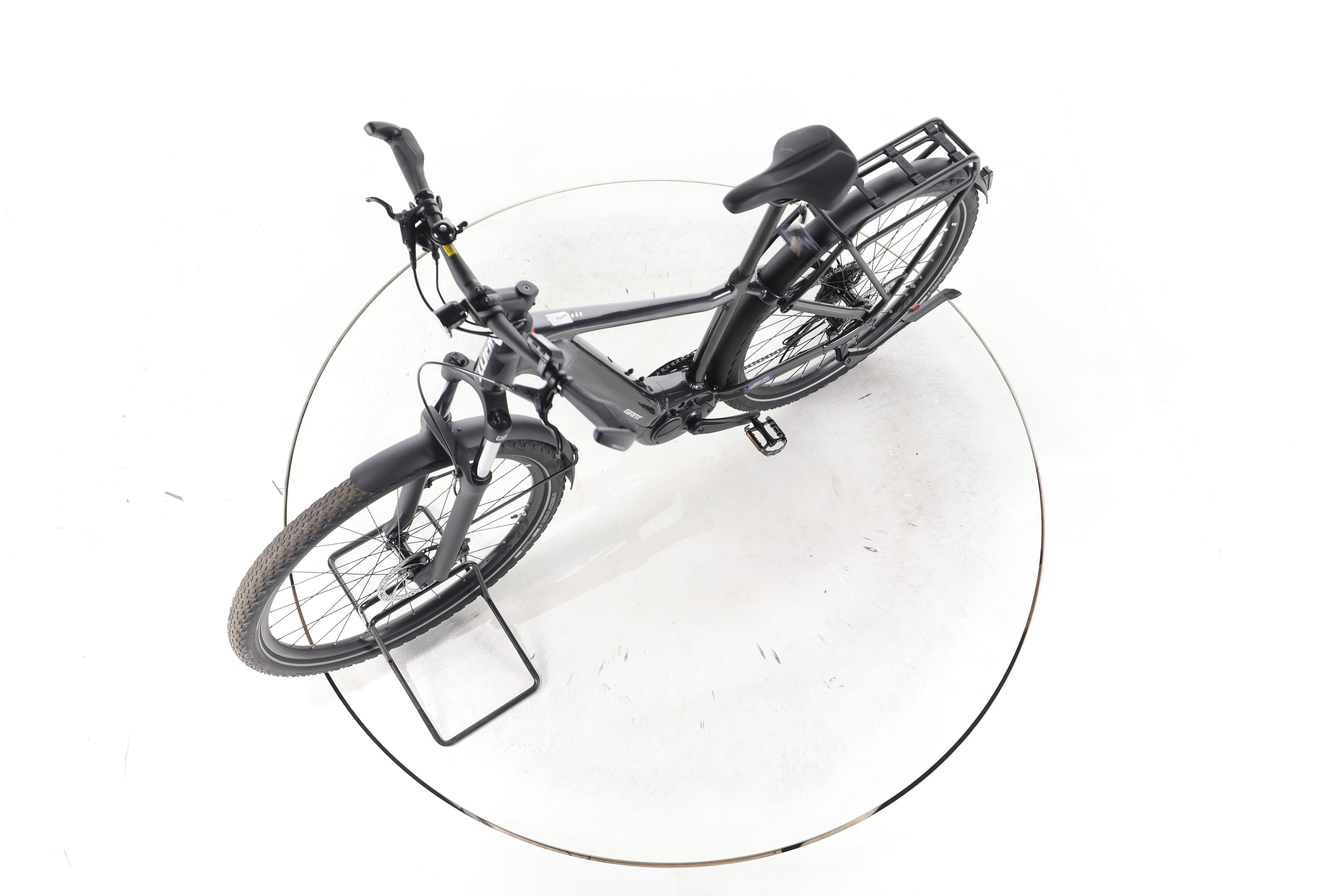 Giant Explore E+ 2 Trekking E-Bike - Image 18