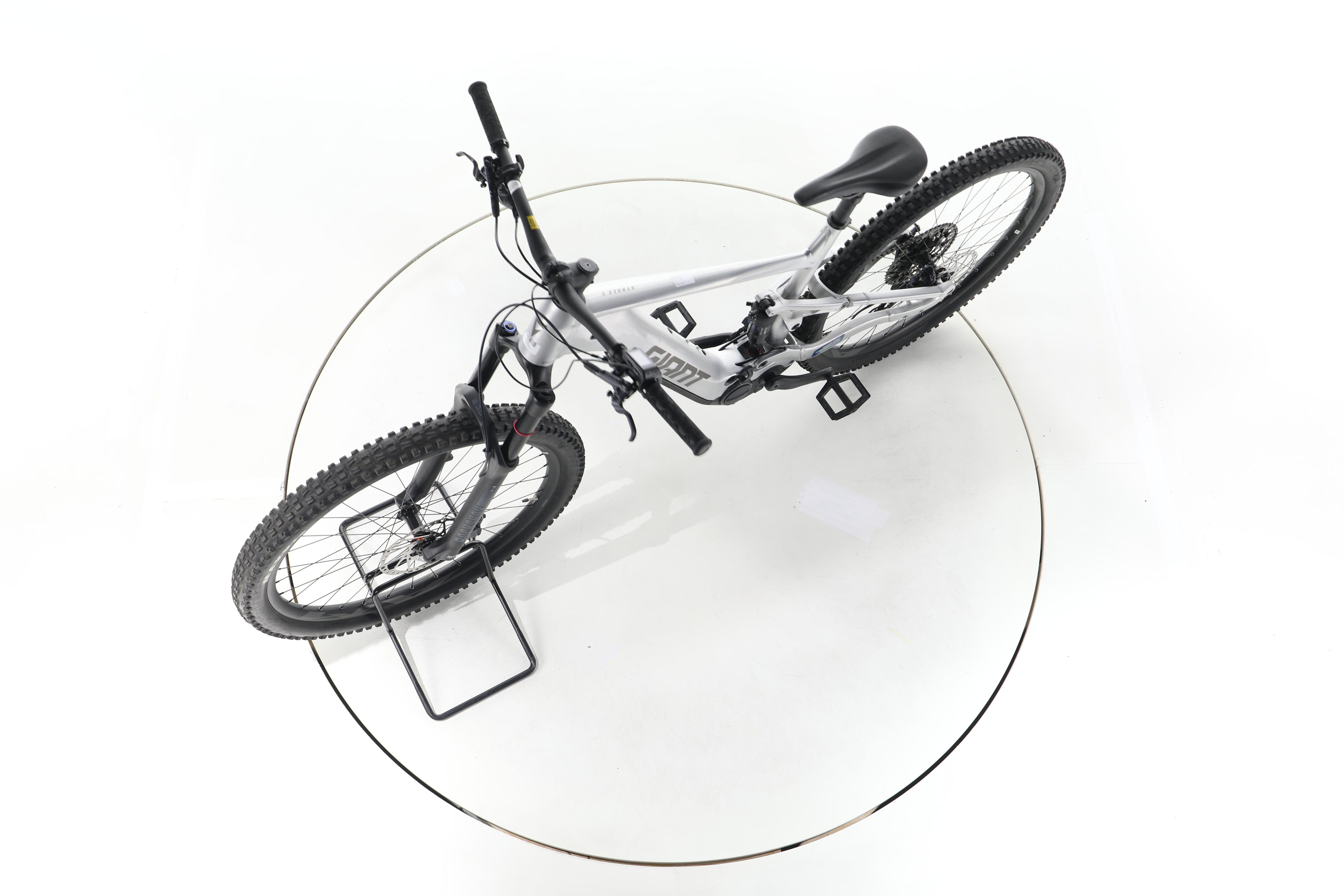 Giant Stance E+ Pro 0 Fully E-Bike - Image 18
