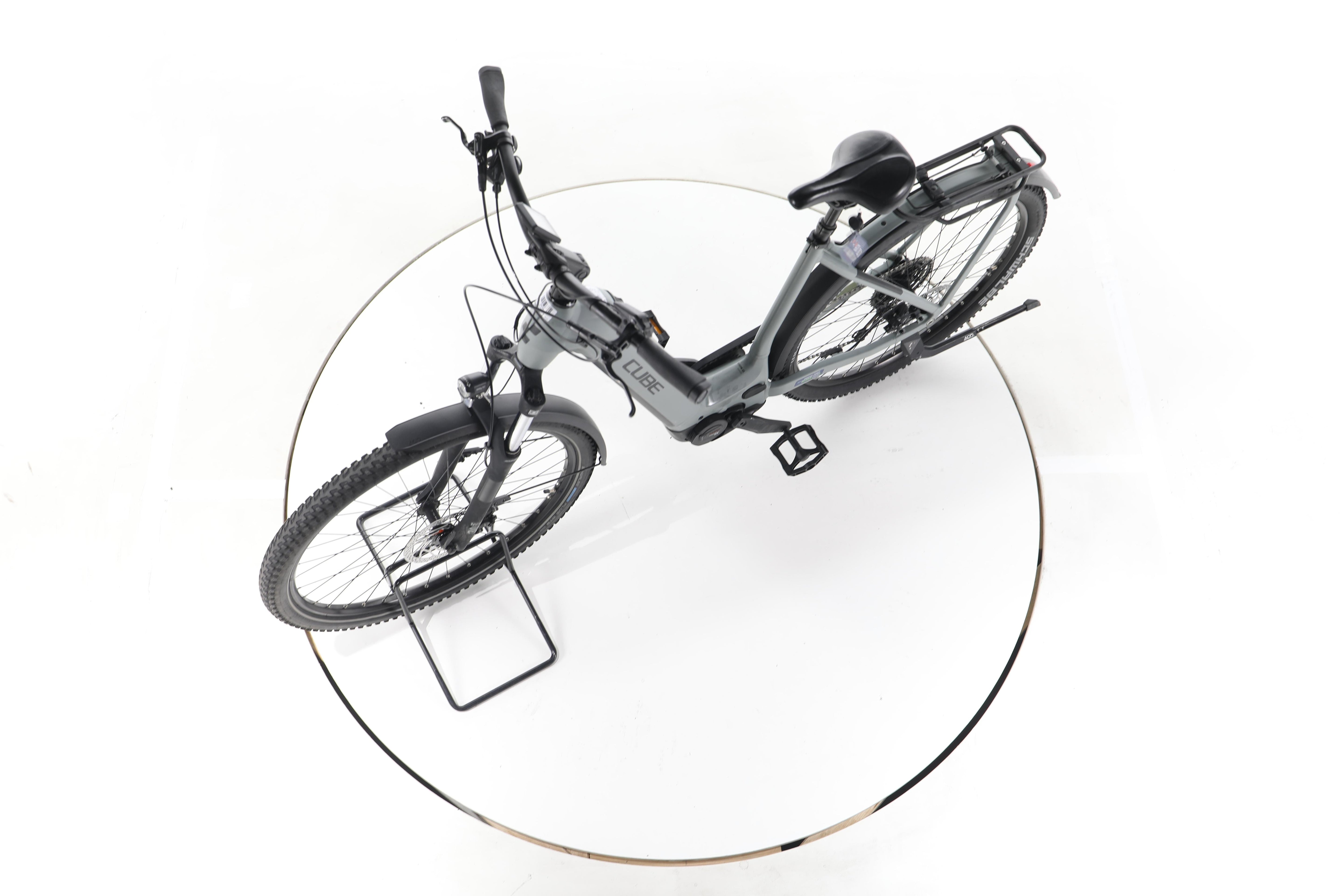 Cube Kathmandu Hybrid ONE Trekking E-Bike Tiefeinsteiger - Image 18
