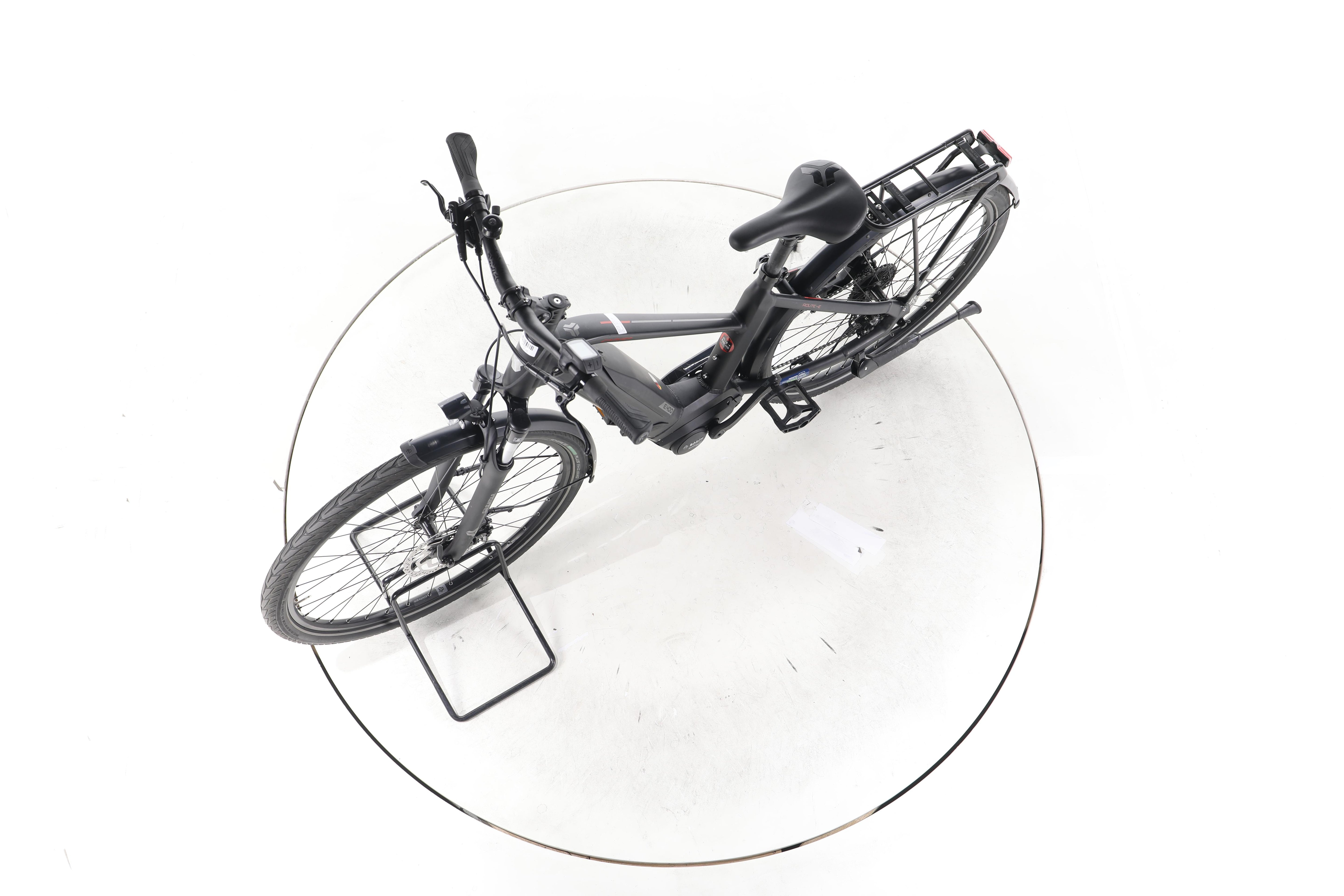 Carver Route E.400 Trekking E-Bike - Image 18