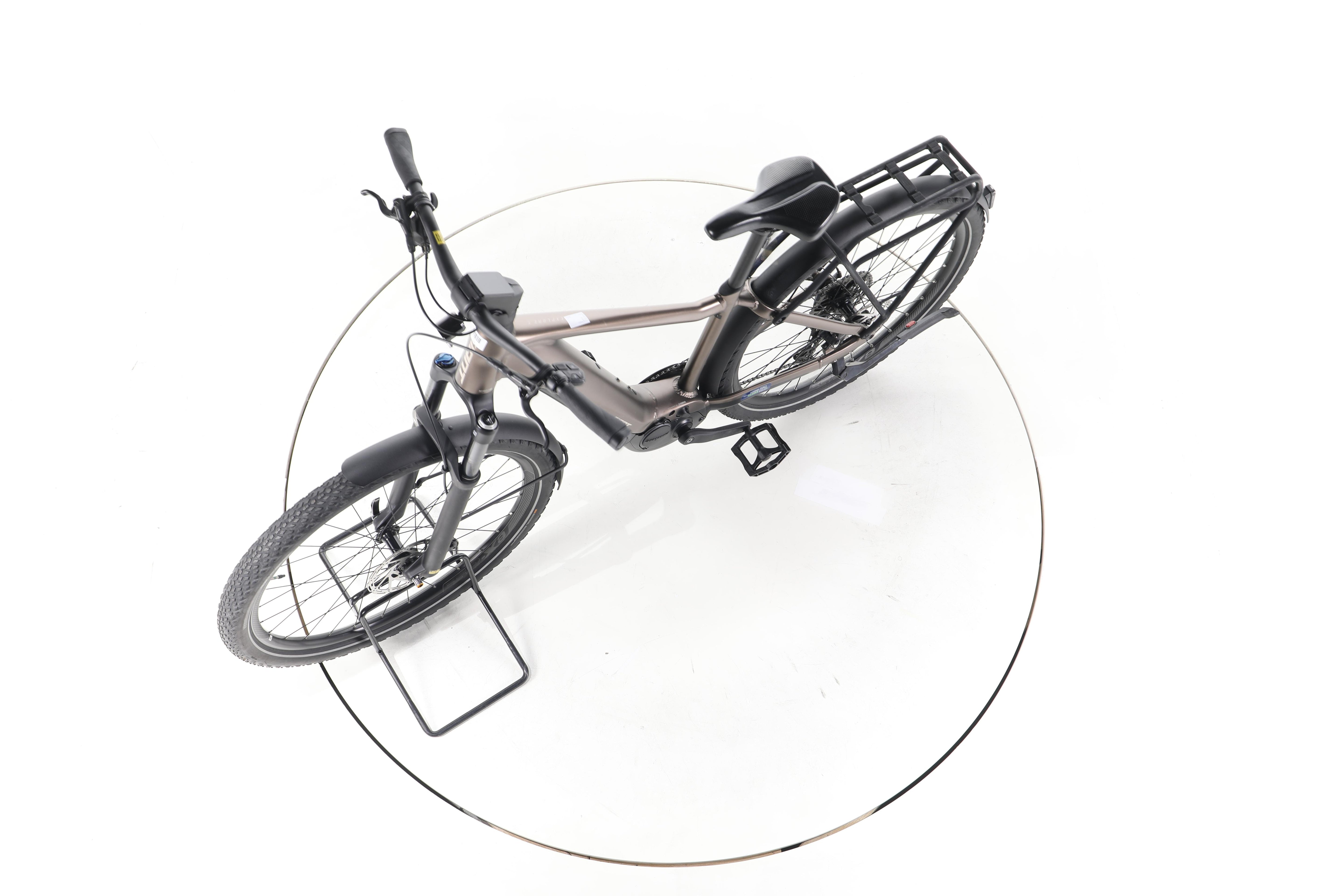 Giant Explore E+ Pro 1 Trekking E-Bike - Image 18