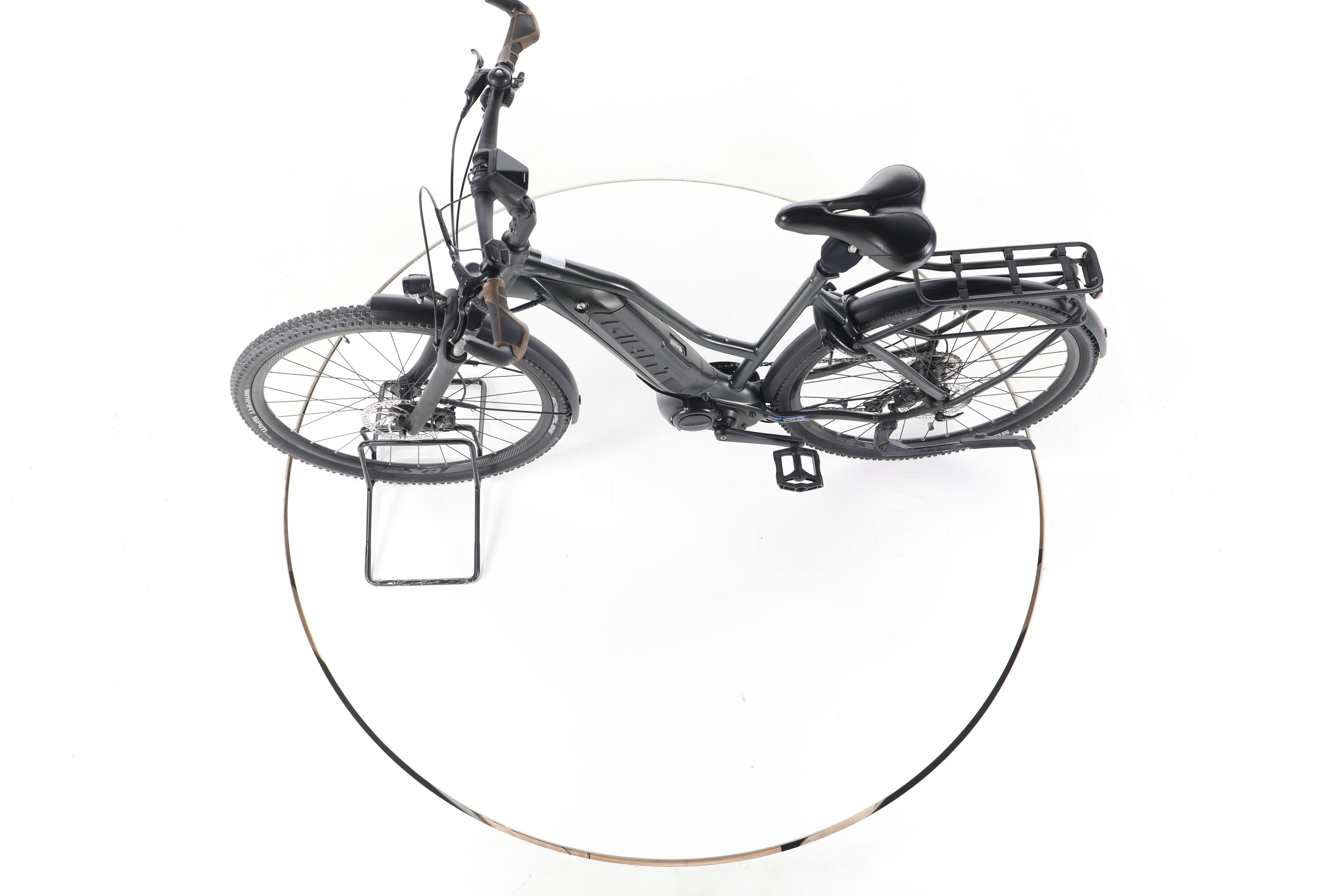 Giant Explore E+ 3 Trekking E-Bike - Image 19