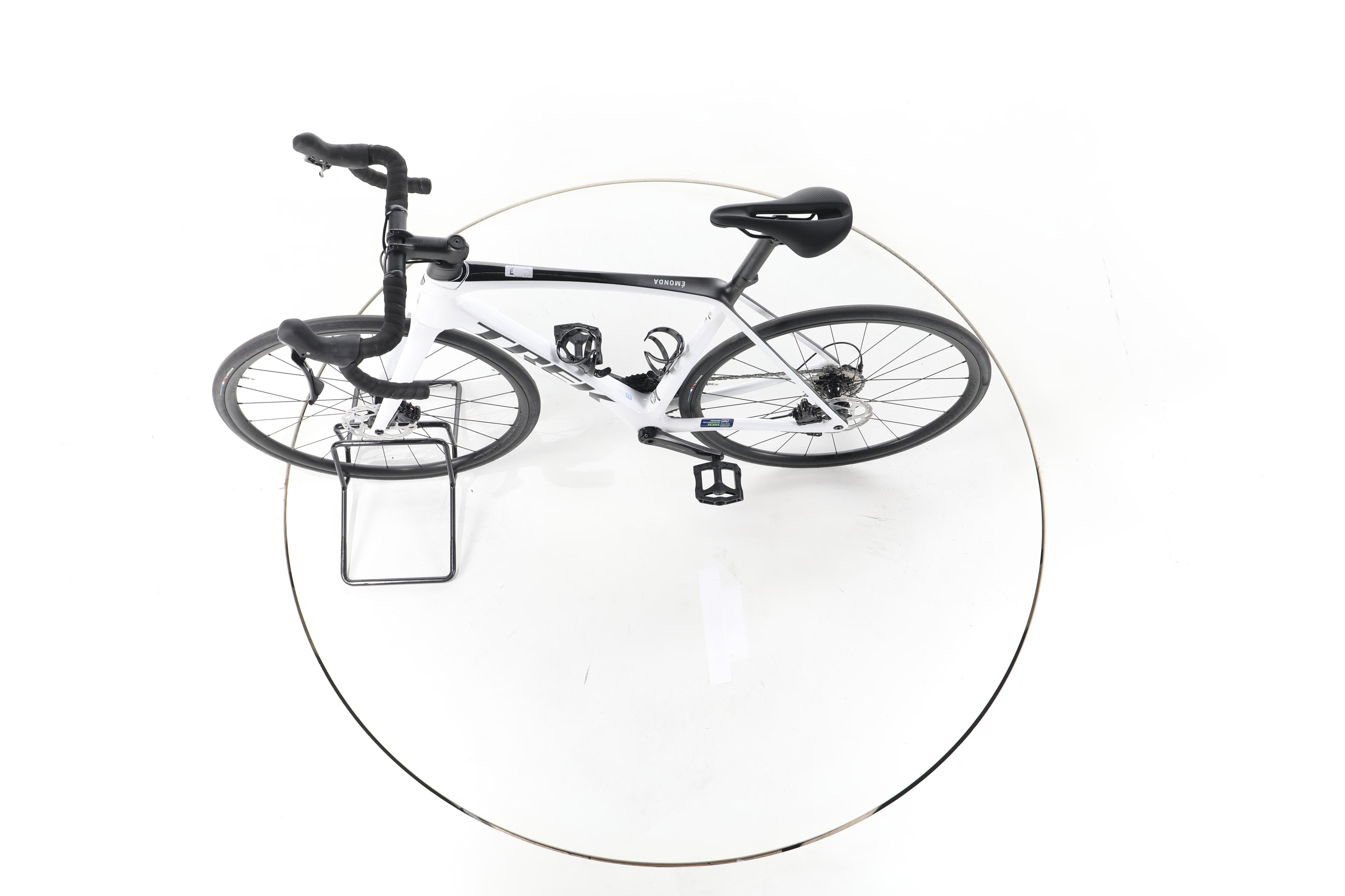 Trek Emonda SL 5 - Image 19