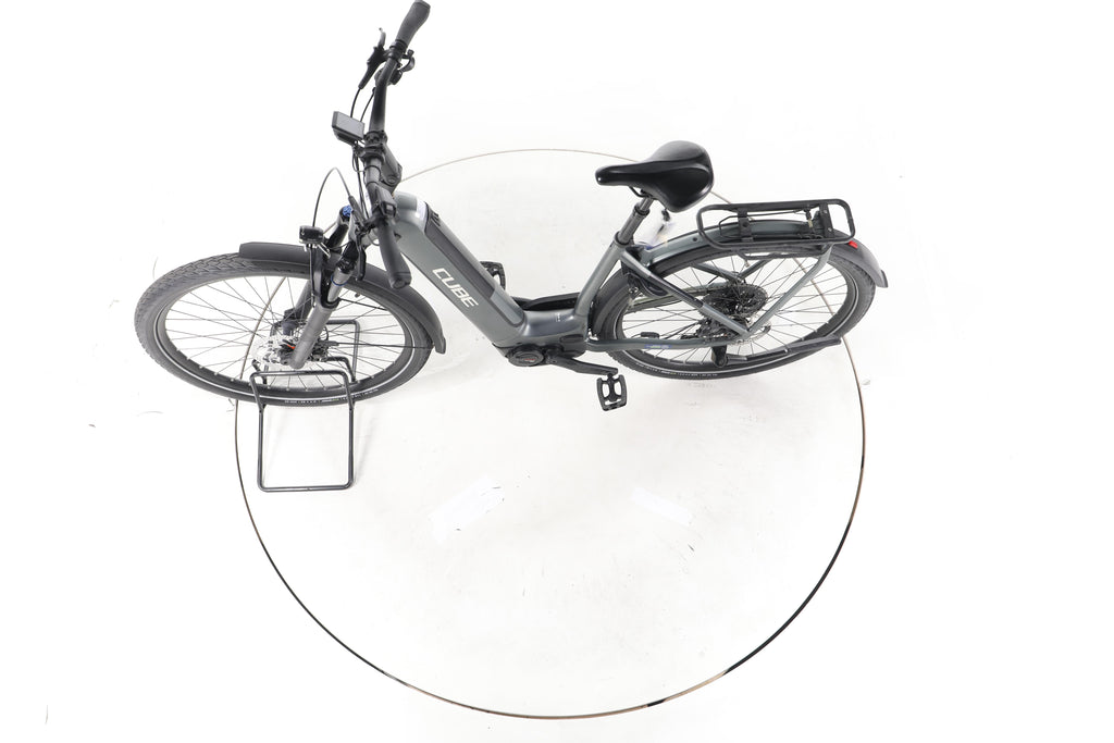 Cube Kathmandu Hybrid Pro Trekking E-Bike Tiefeinsteiger - Image 19