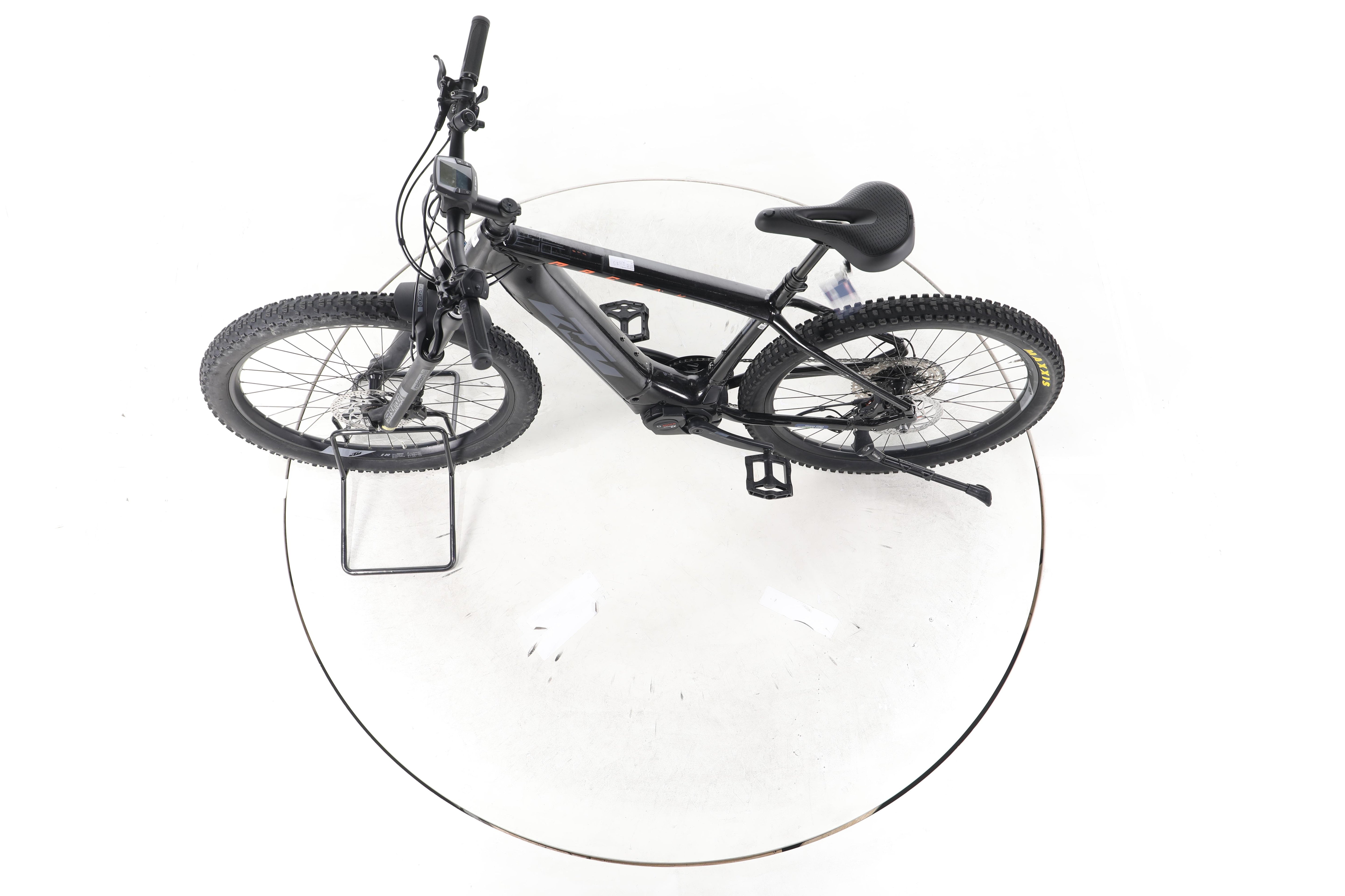 KTM Macina Team 672 E-Bike - Image 19