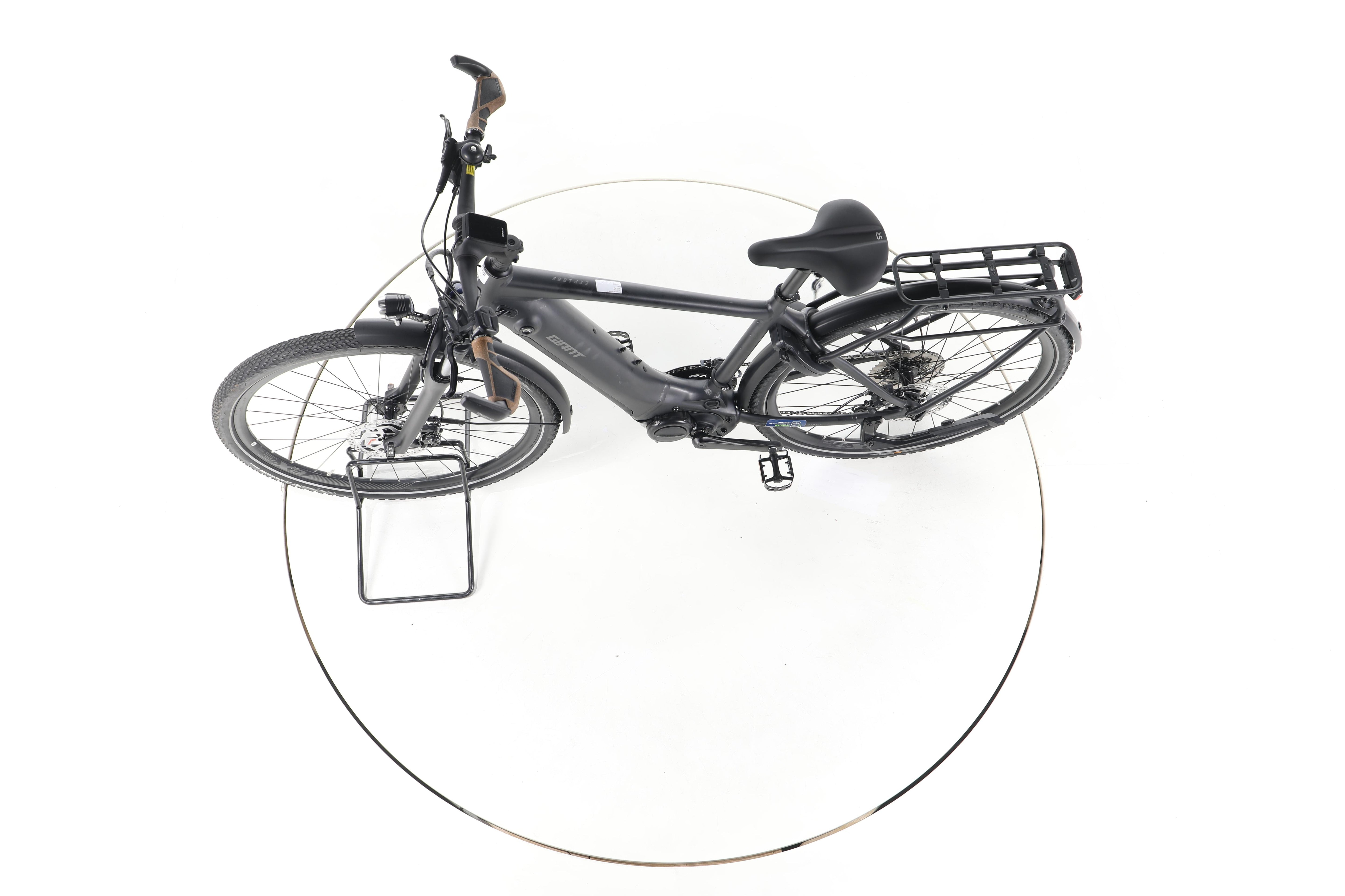 Giant Explore E+ 1 Trekking E-Bike - Image 19