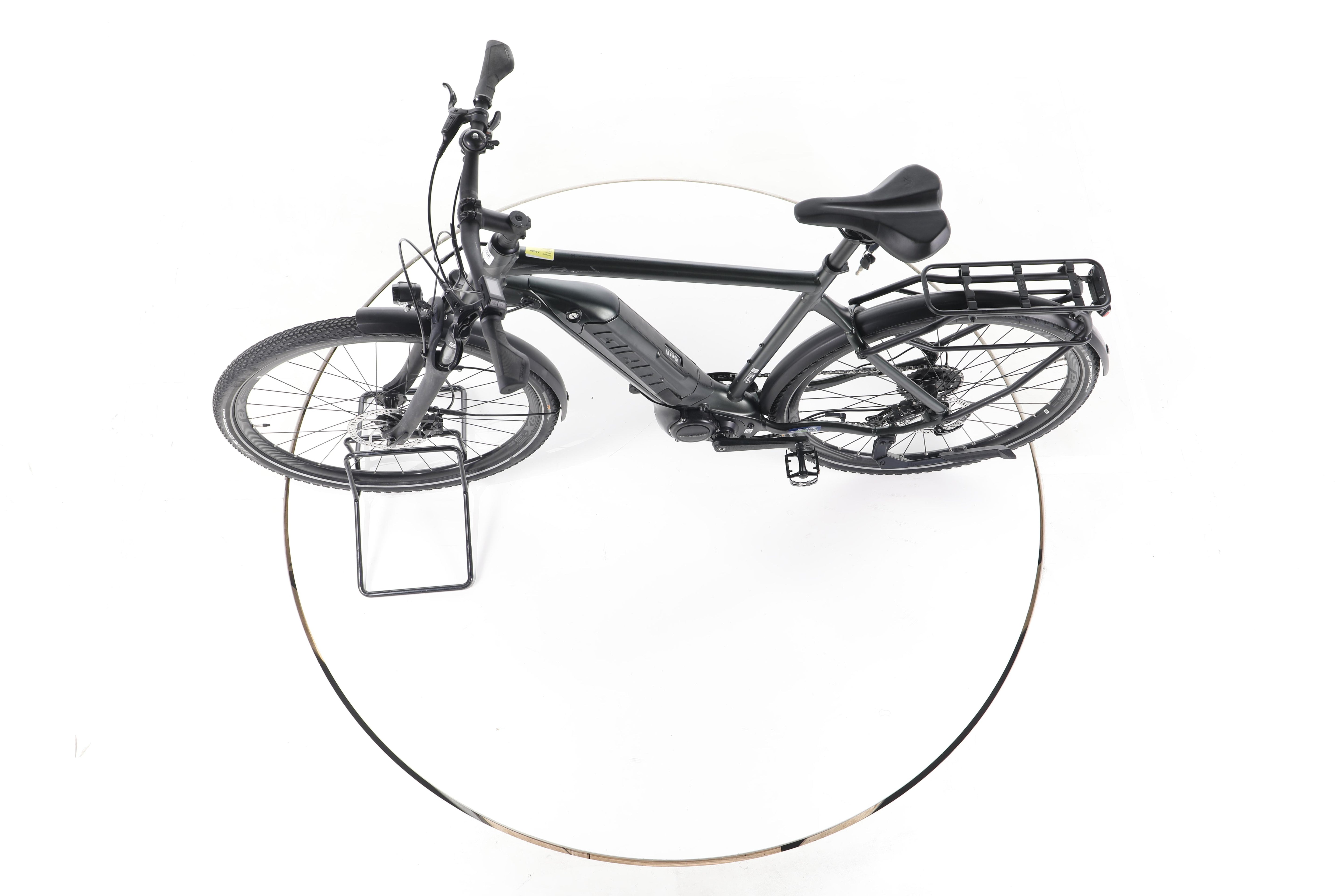 Giant Explore E+ 3 Trekking E-Bike - Image 19