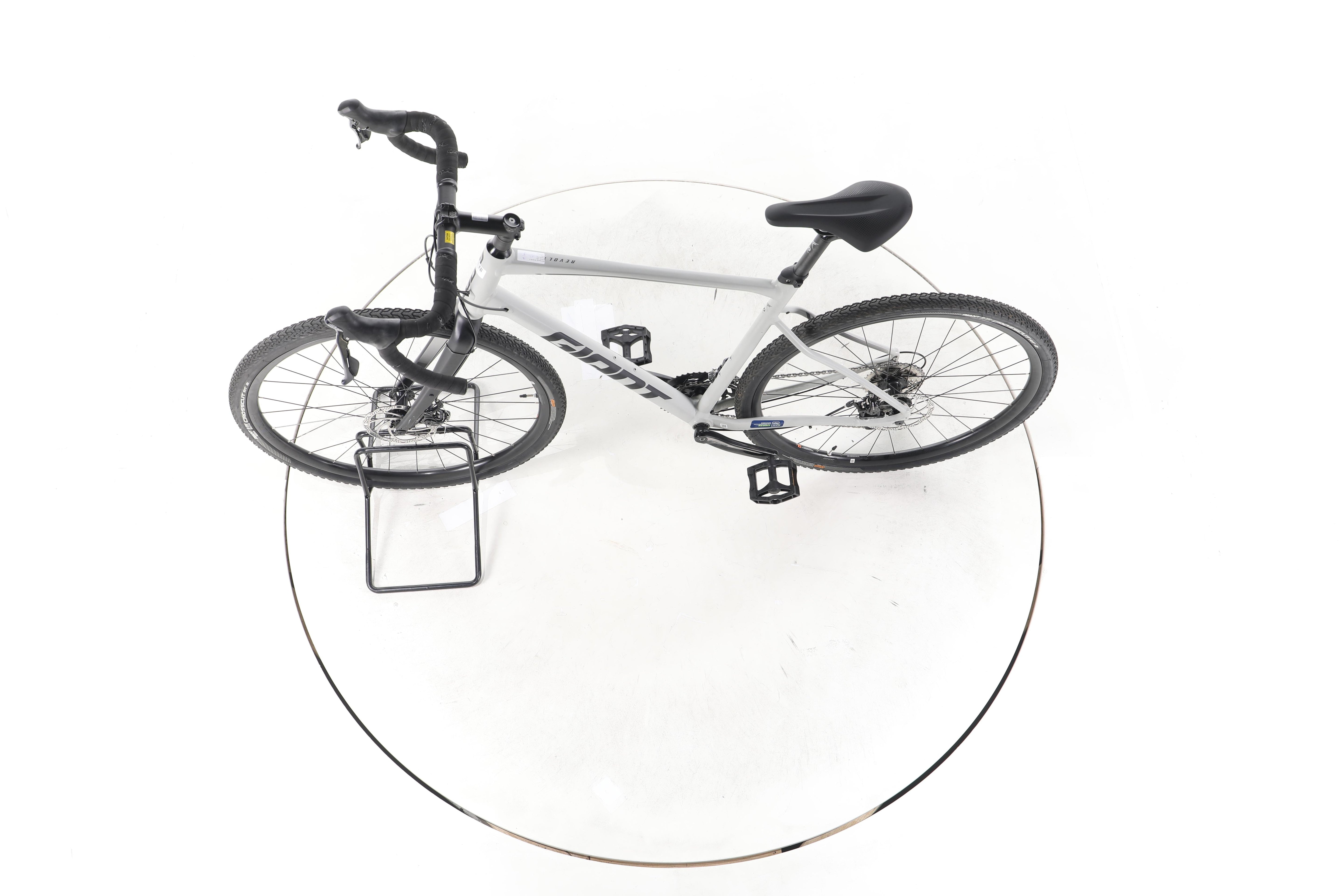 Giant Revolt 2 Gravelbike - Image 19