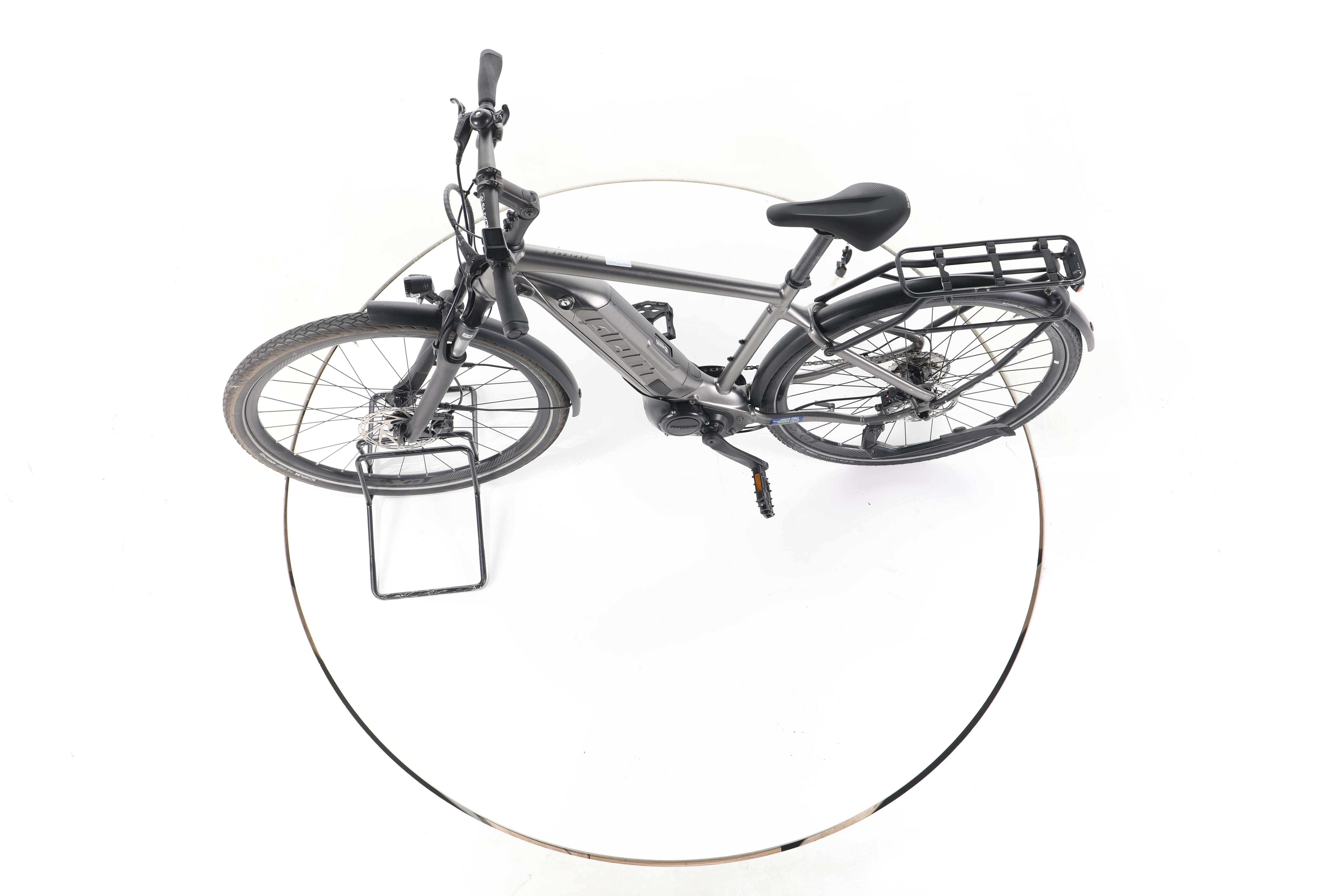 Giant Explore E+ 3 Trekking E-Bike - Image 19