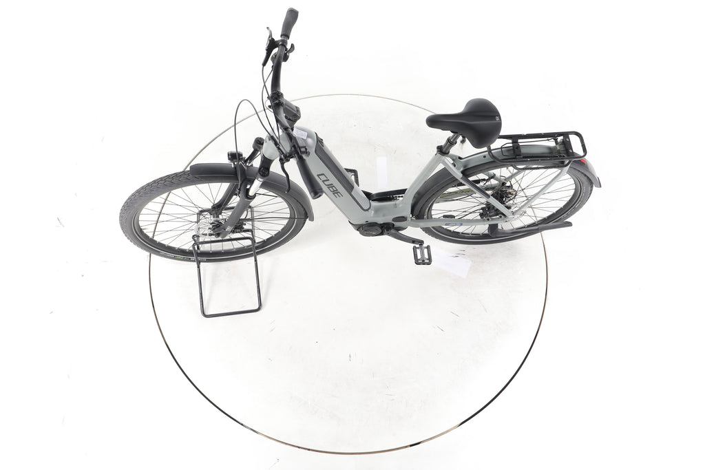Cube Kathmandu Hybrid ONE Trekking E-Bike Tiefeinsteiger - Image 19
