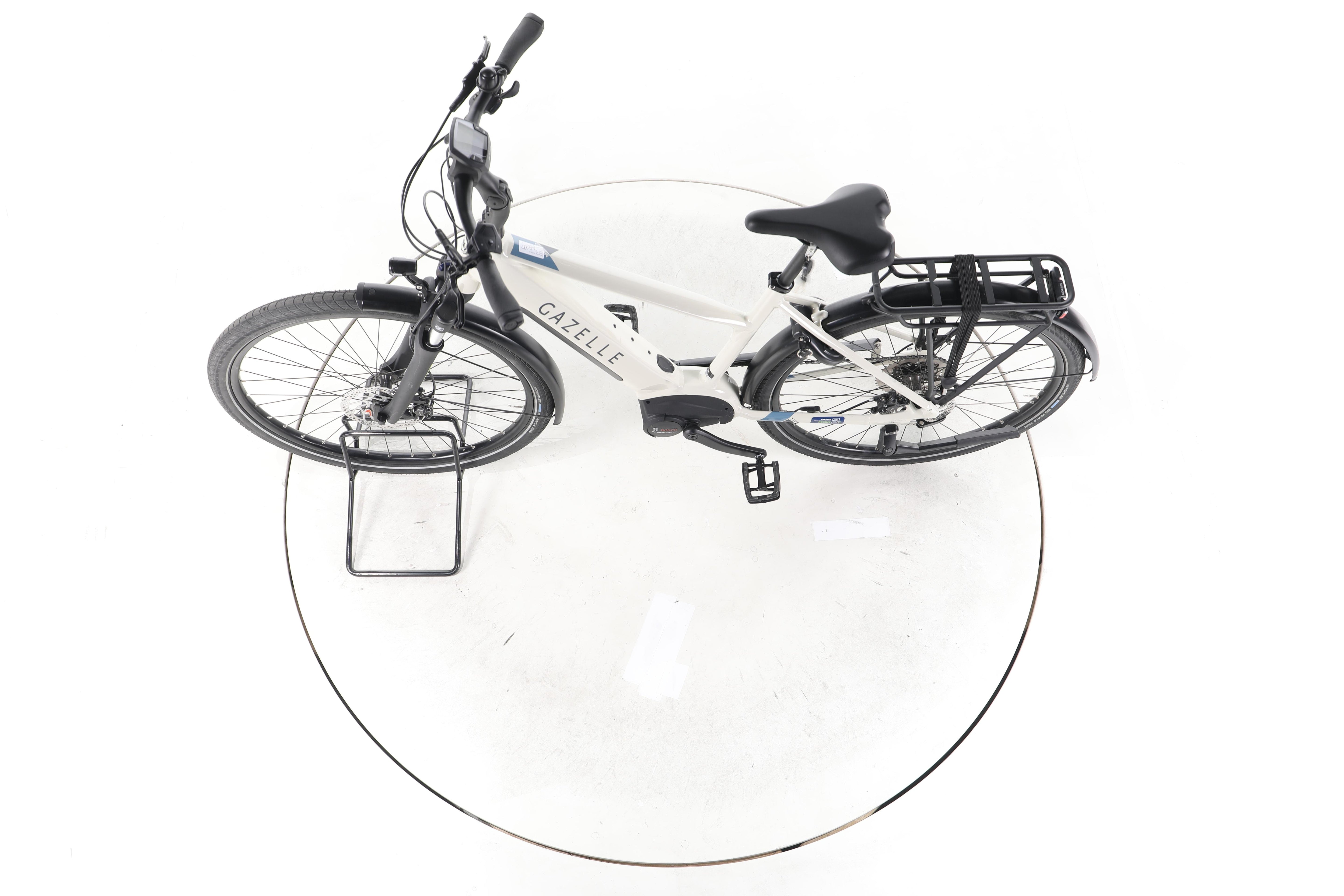 Gazelle Medeo T10 HMB Trekking E-Bike - Image 19