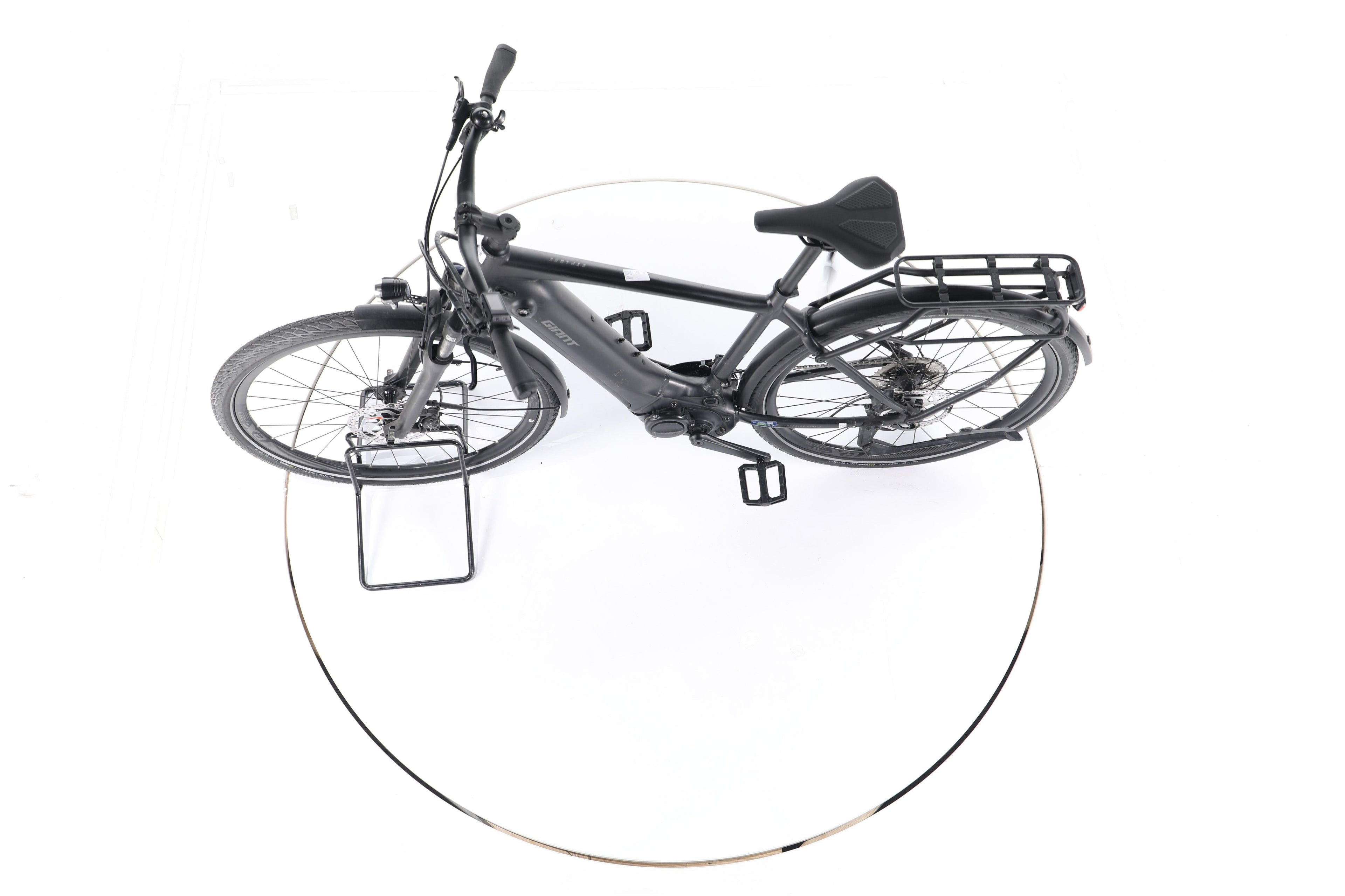 Giant Explore E+ 1 Trekking E-Bike - Image 19