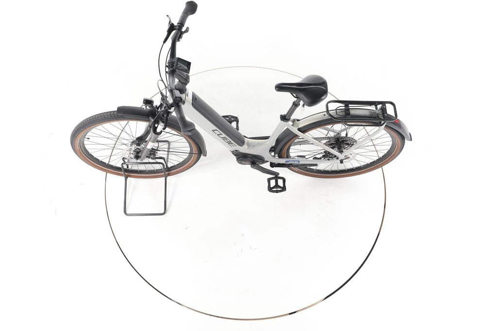 Cube Touring Hybrid Pro Trekking E-Bike Tiefeinsteiger 2024 - Image 19