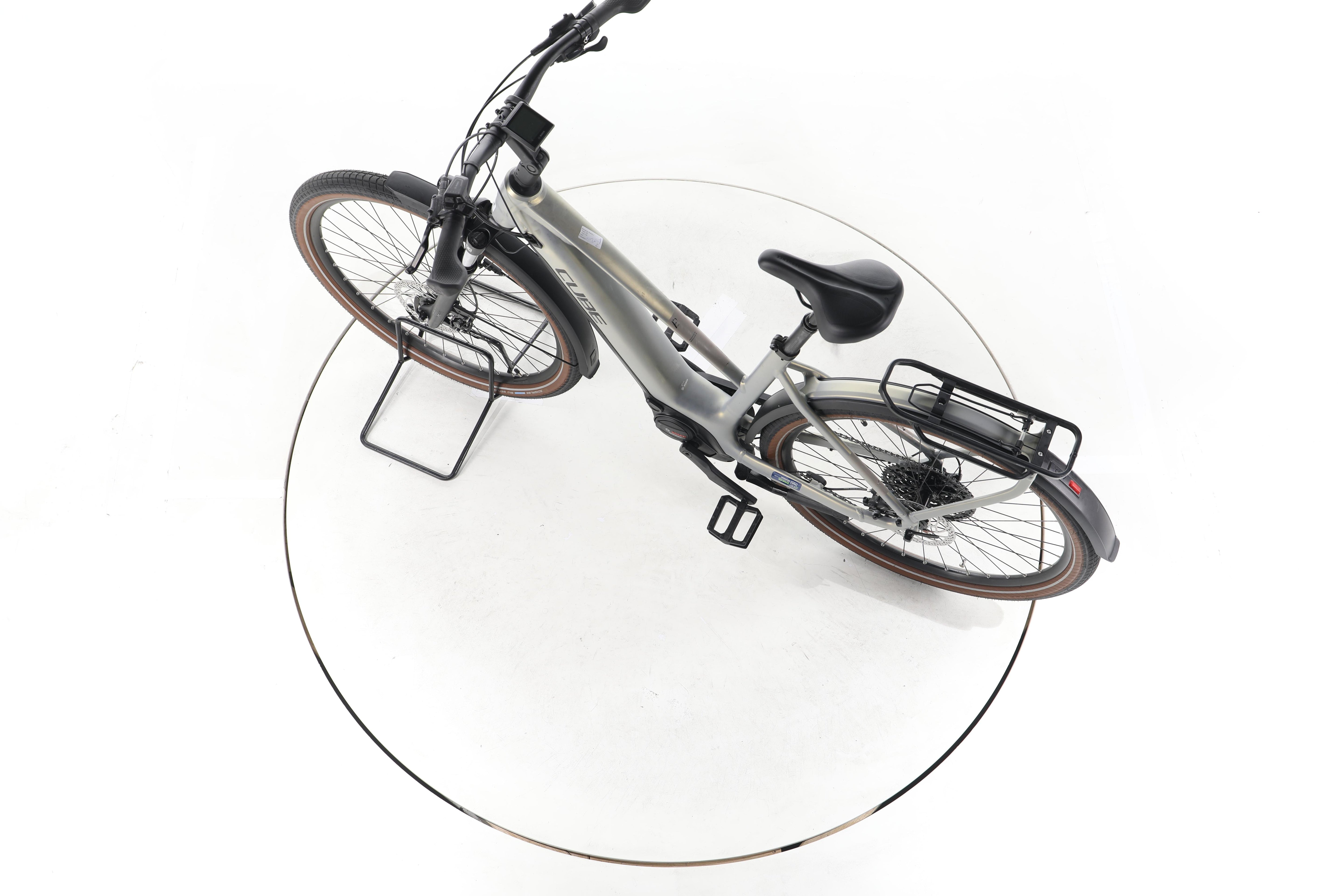 Cube Touring Hybrid Pro Trekking E-Bike - Image 20