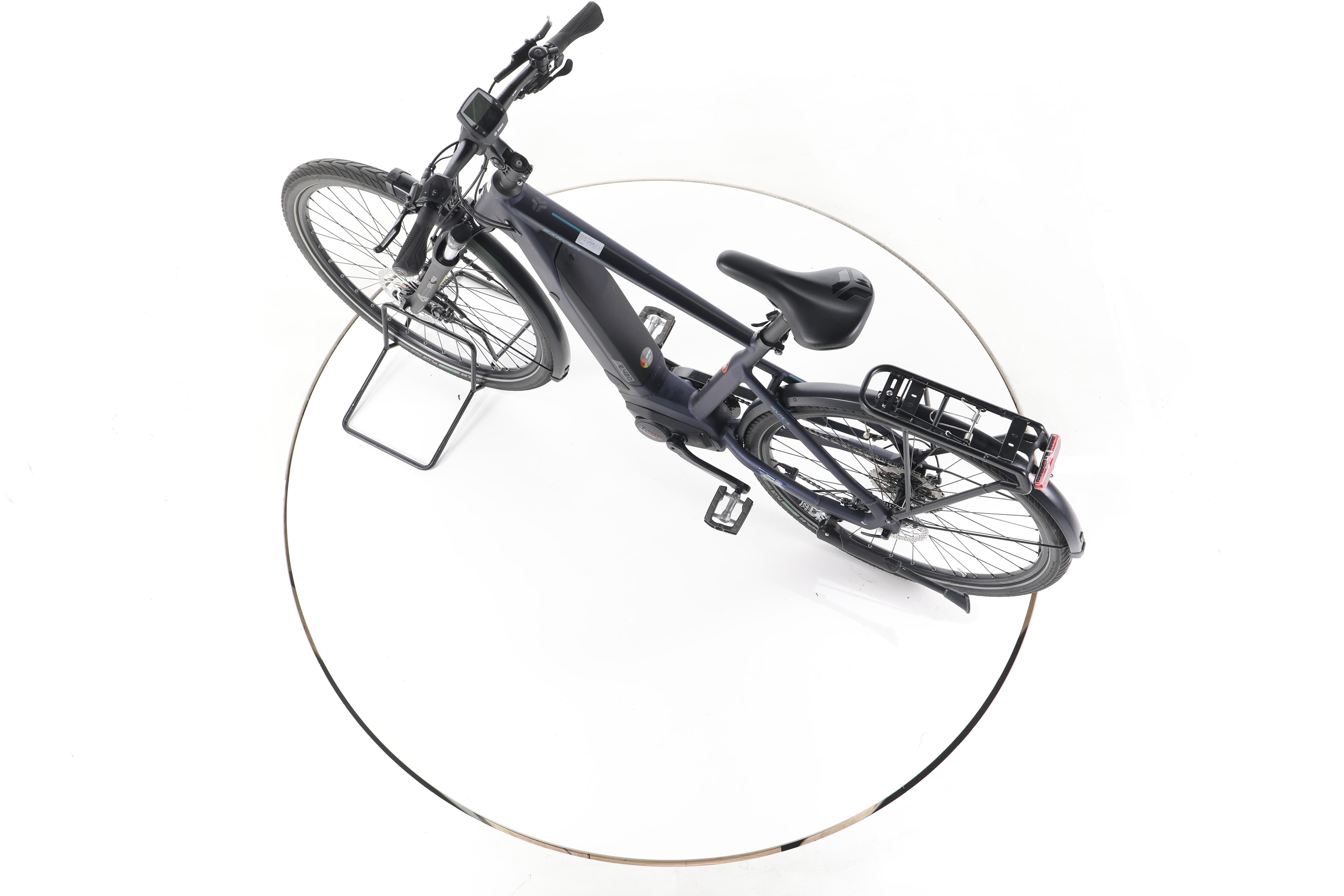 Carver Route E.420 Trekking E-Bike - Image 20