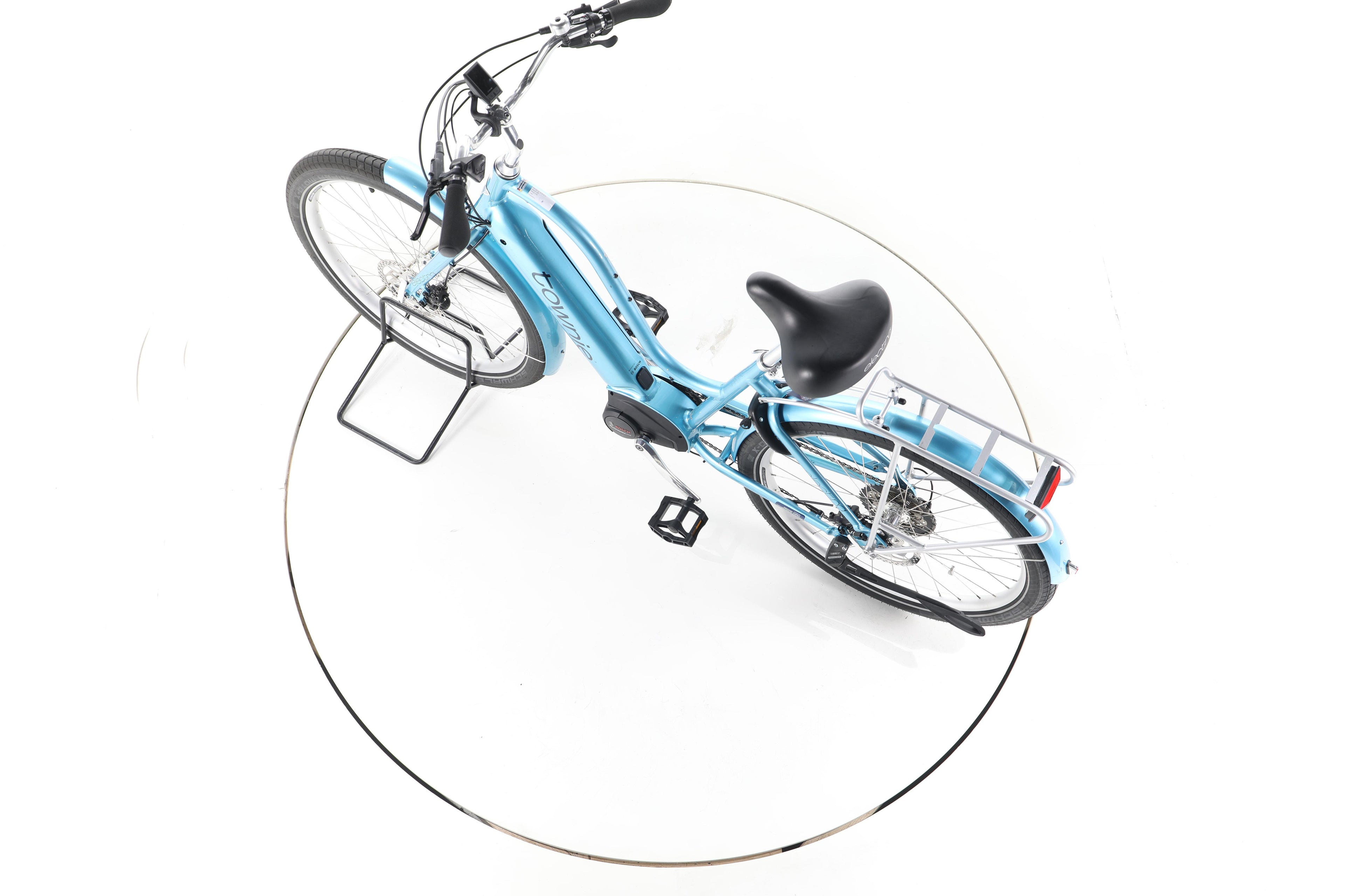 Electra Bicycle Townie Path Go! 10D EQ Trekking E-Bike - Image 20