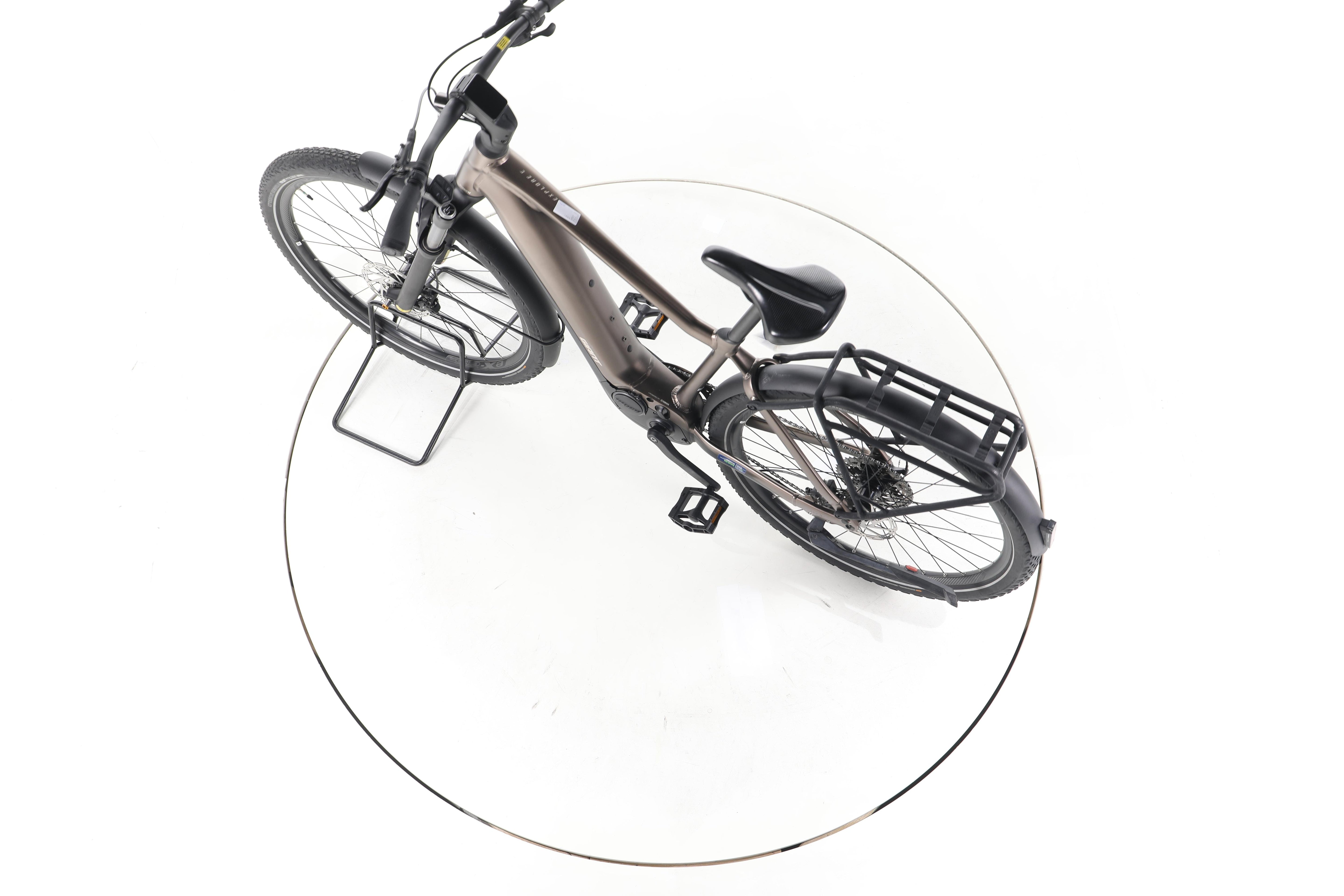 Giant Explore E+ Pro 1 Trekking E-Bike - Image 20