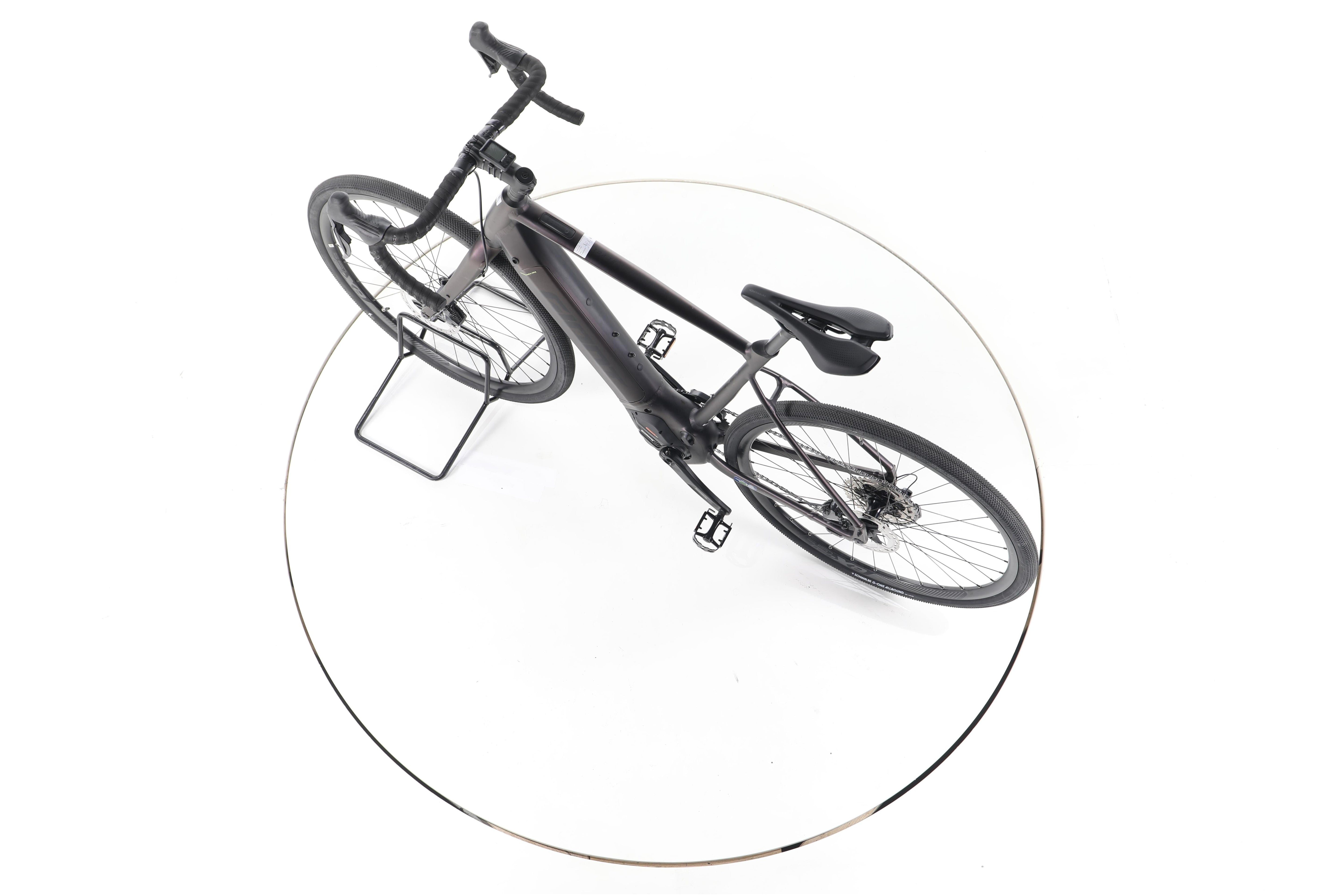 Giant Revolt E+ E-Gravelbike - Image 20