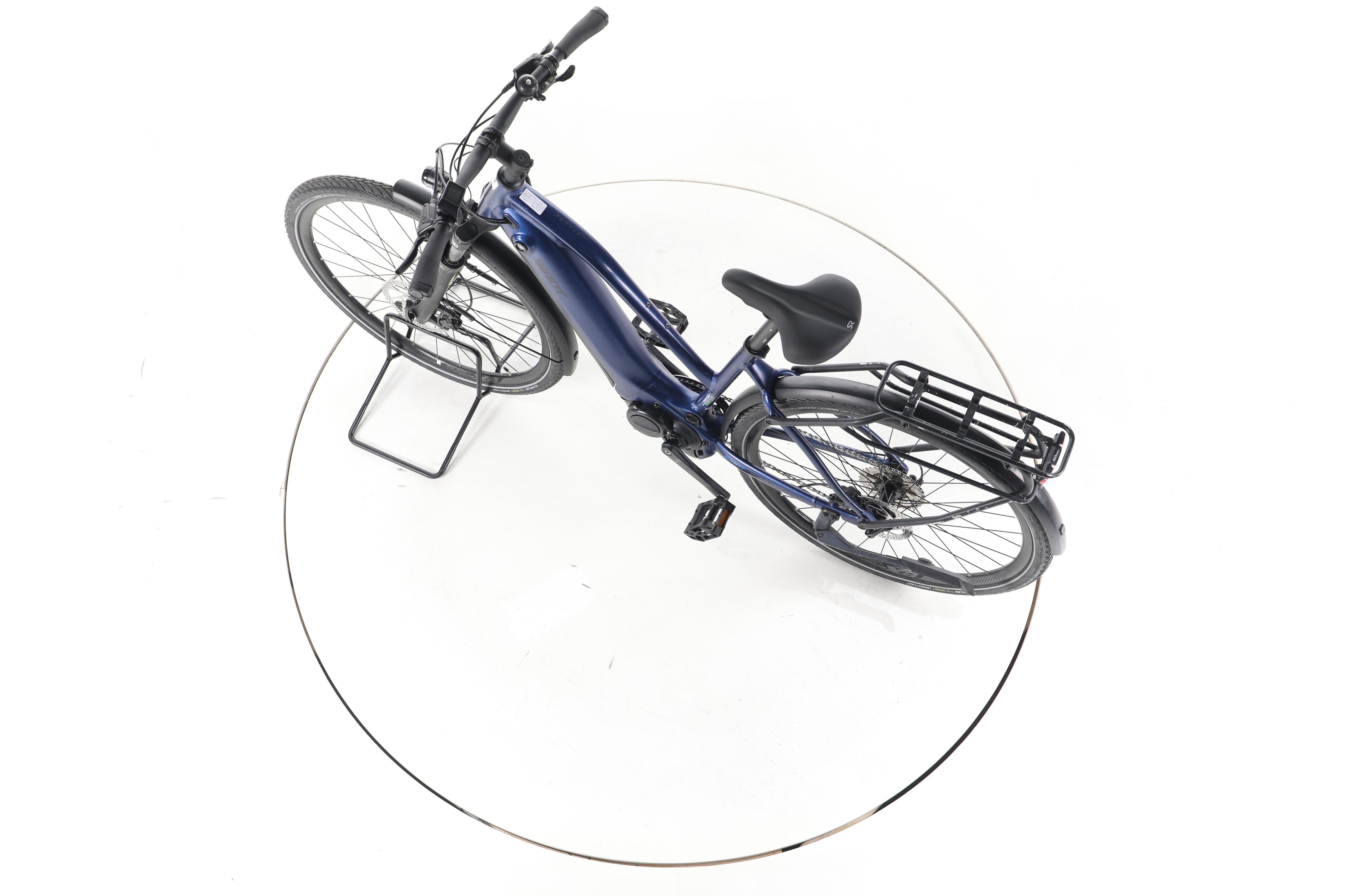 Giant Explore E+ 2 Trekking E-Bike - Image 20
