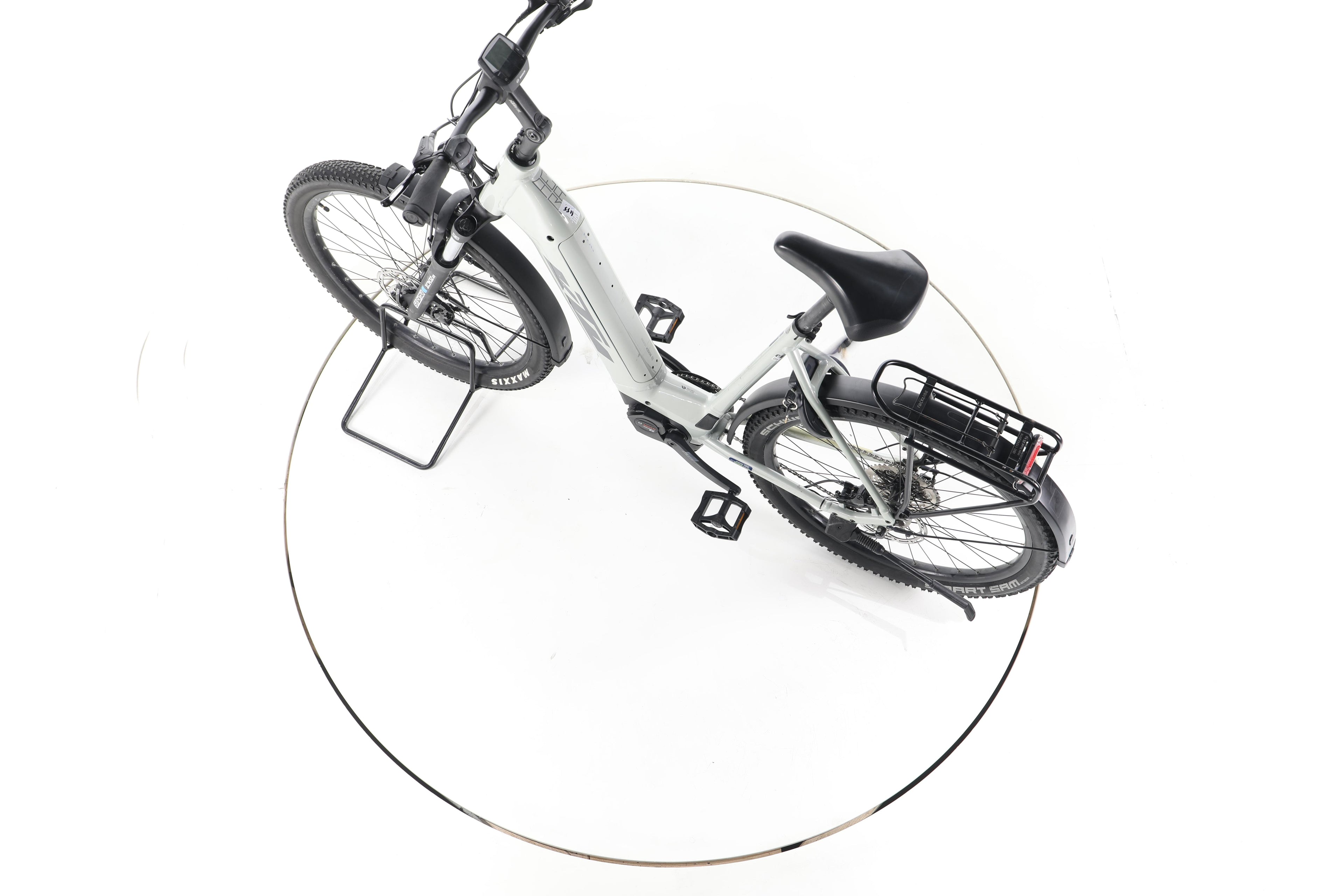 KTM Macina aera 571 LFC Trekking E-Bike Tiefeinsteiger - Image 20