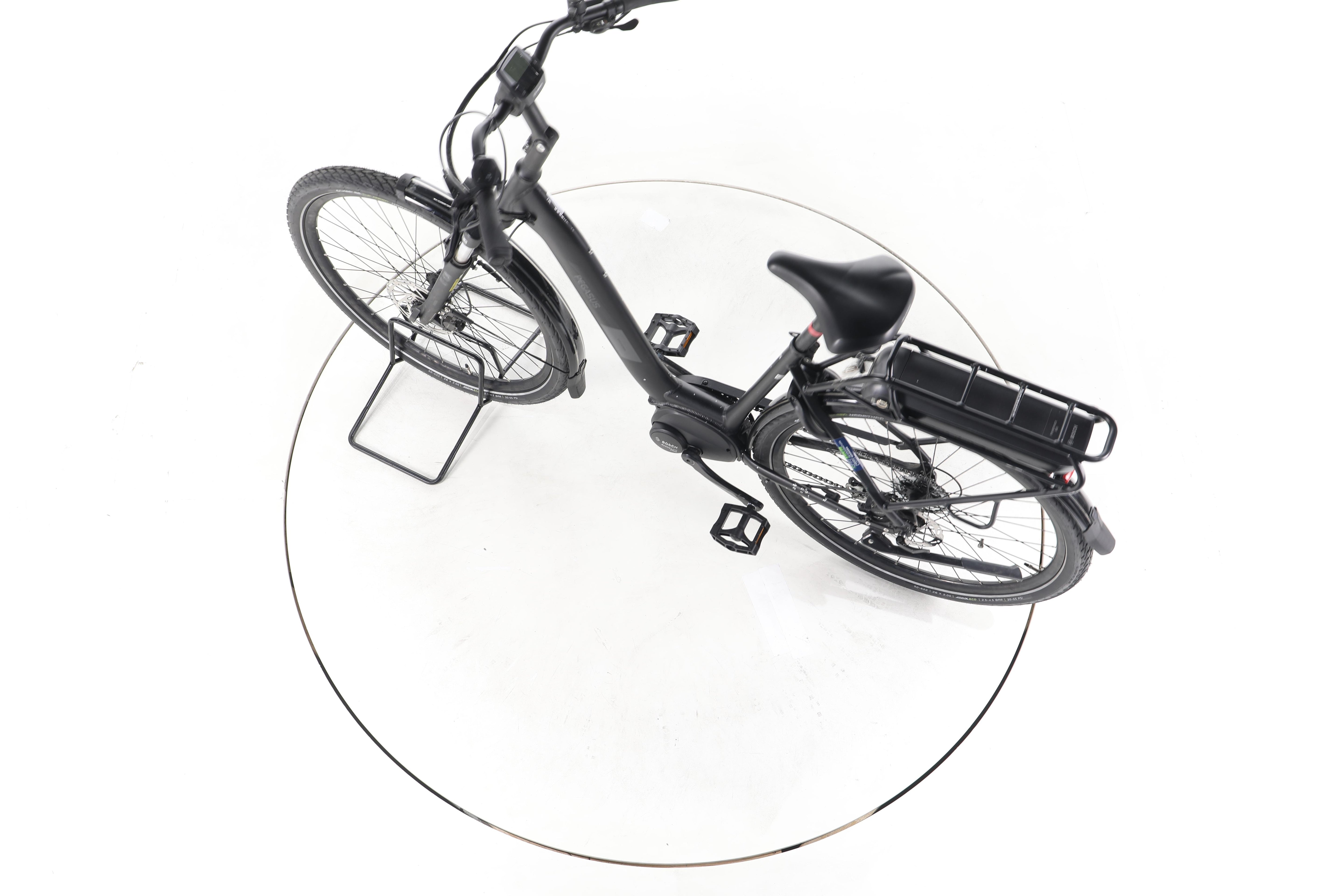 Pegasus Solero E8 Plus Trekking E-Bike Tiefeinsteiger - Image 20