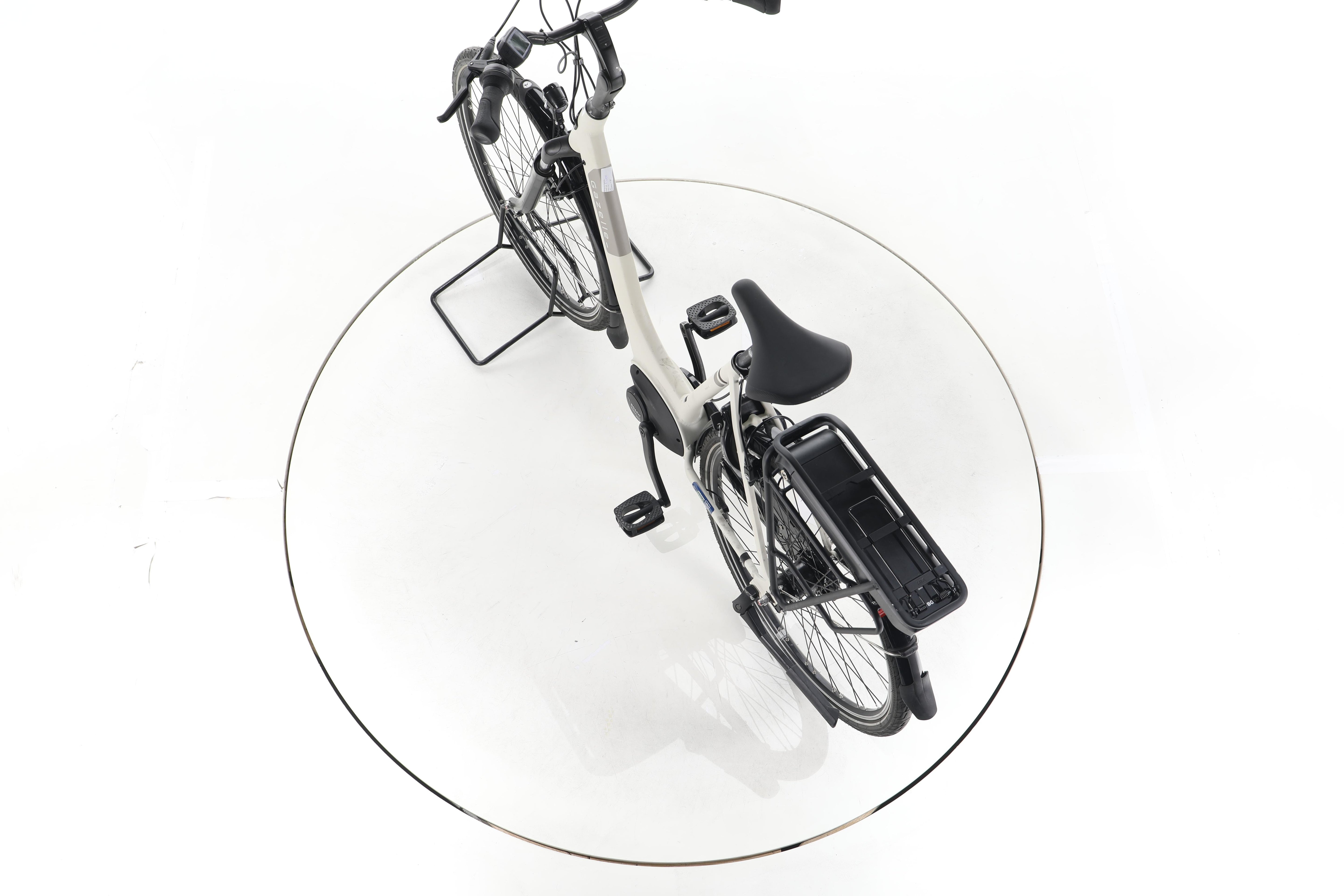 Gazelle Paris C7+ City E-Bike Tiefeinsteiger - Image 21